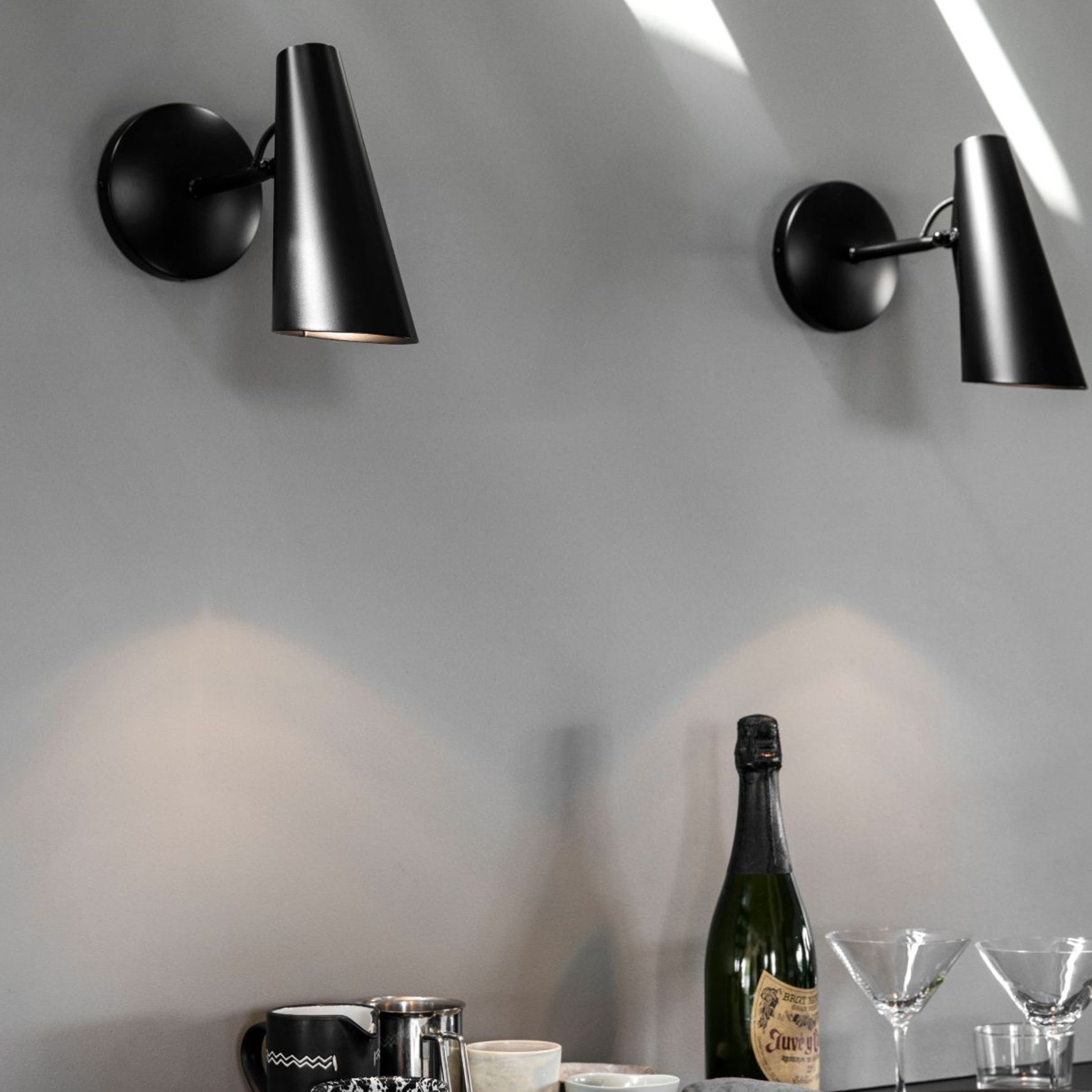 Birdy Wall Light