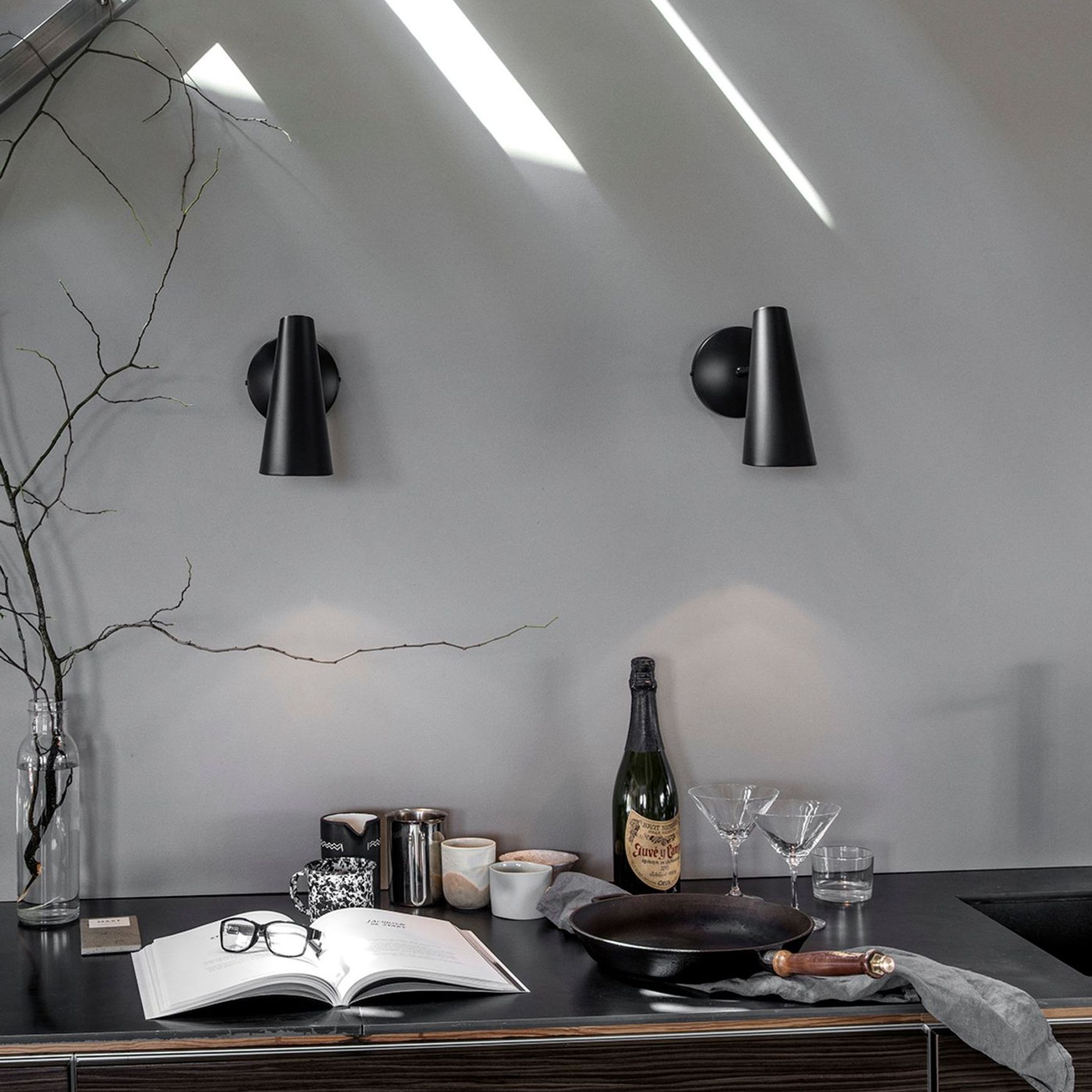 Birdy Wall Light