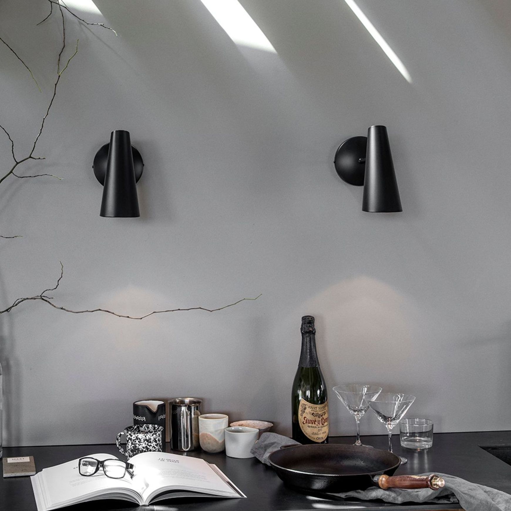 Birdy Wall Light