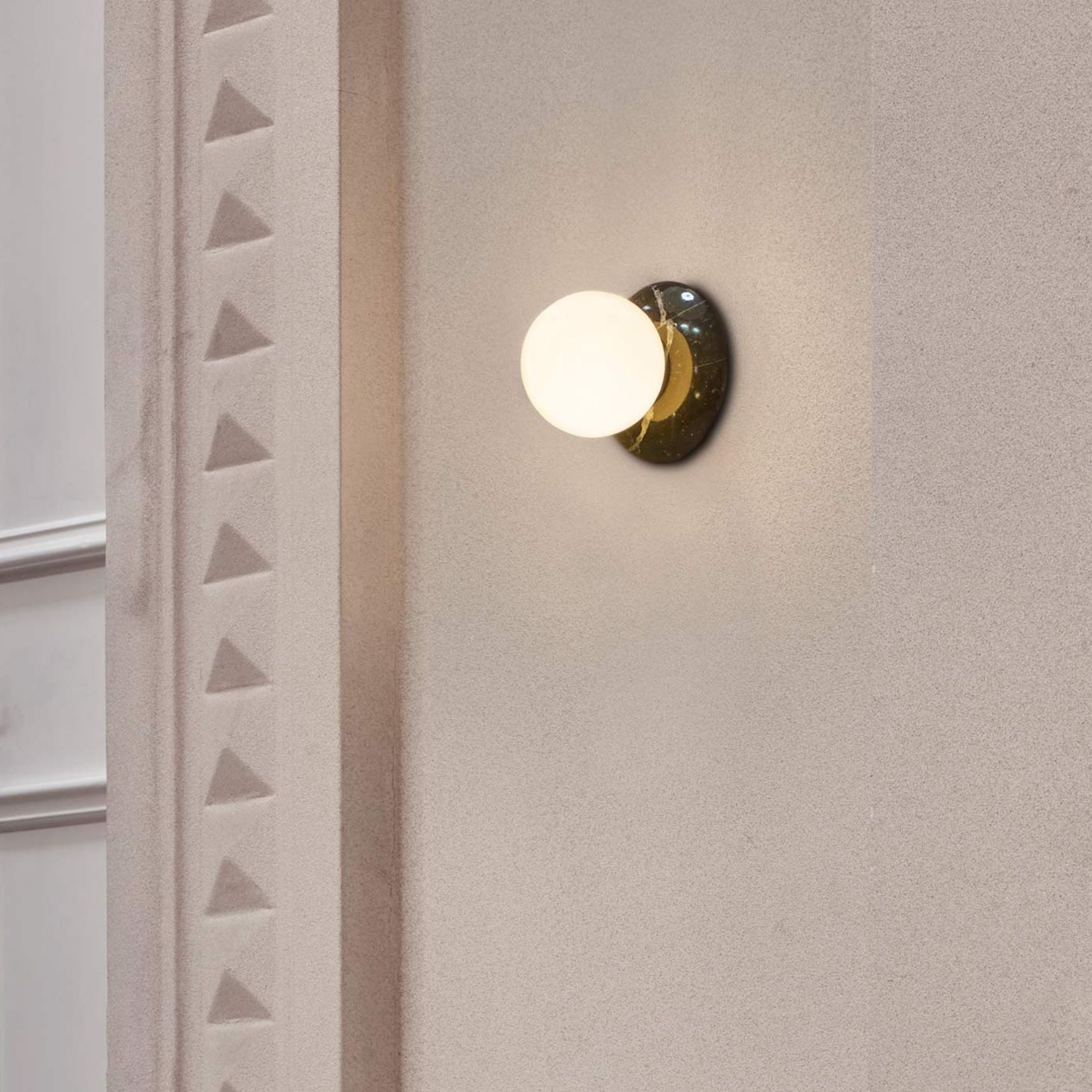 Orbit Wall Light