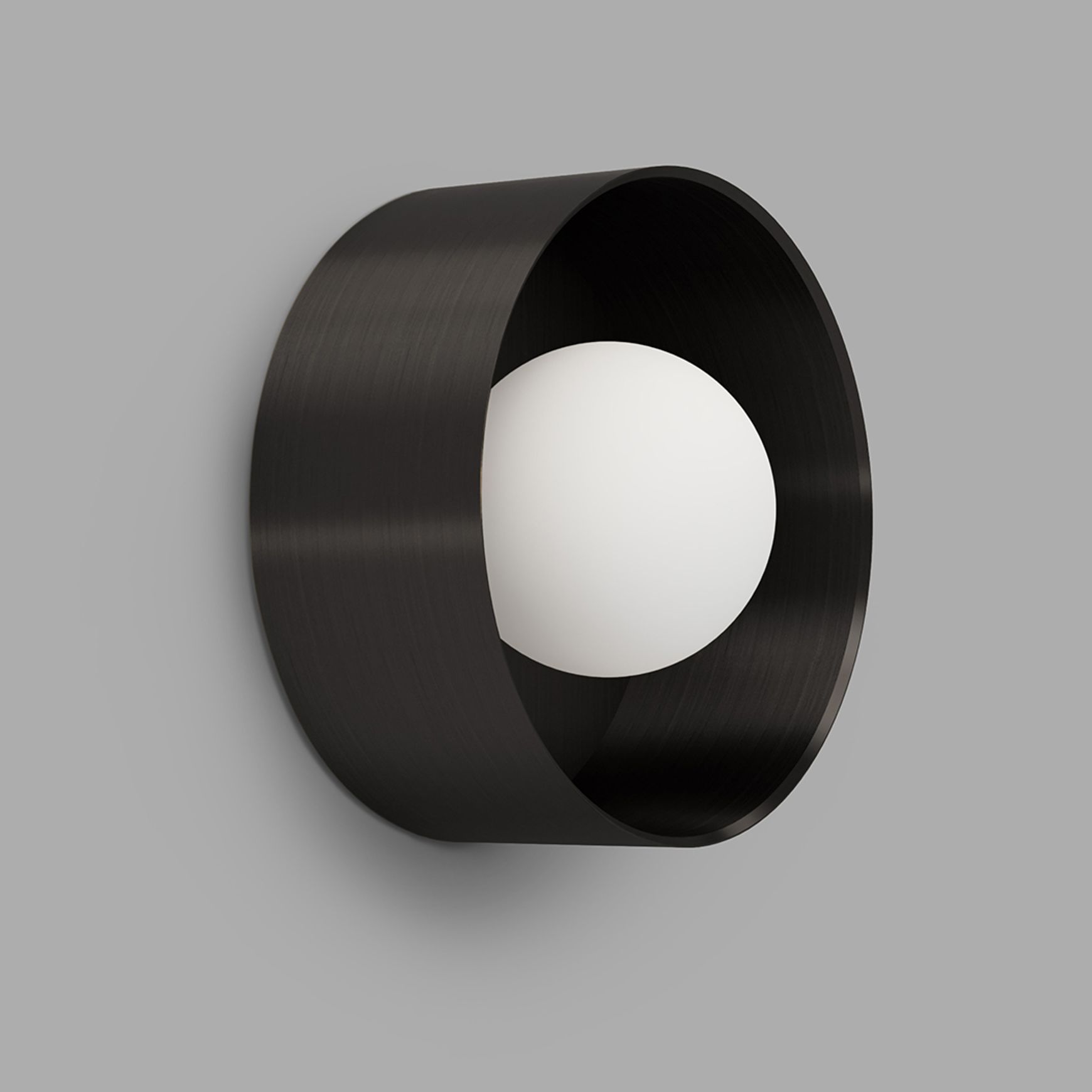 Orb Sur Large Wall Light