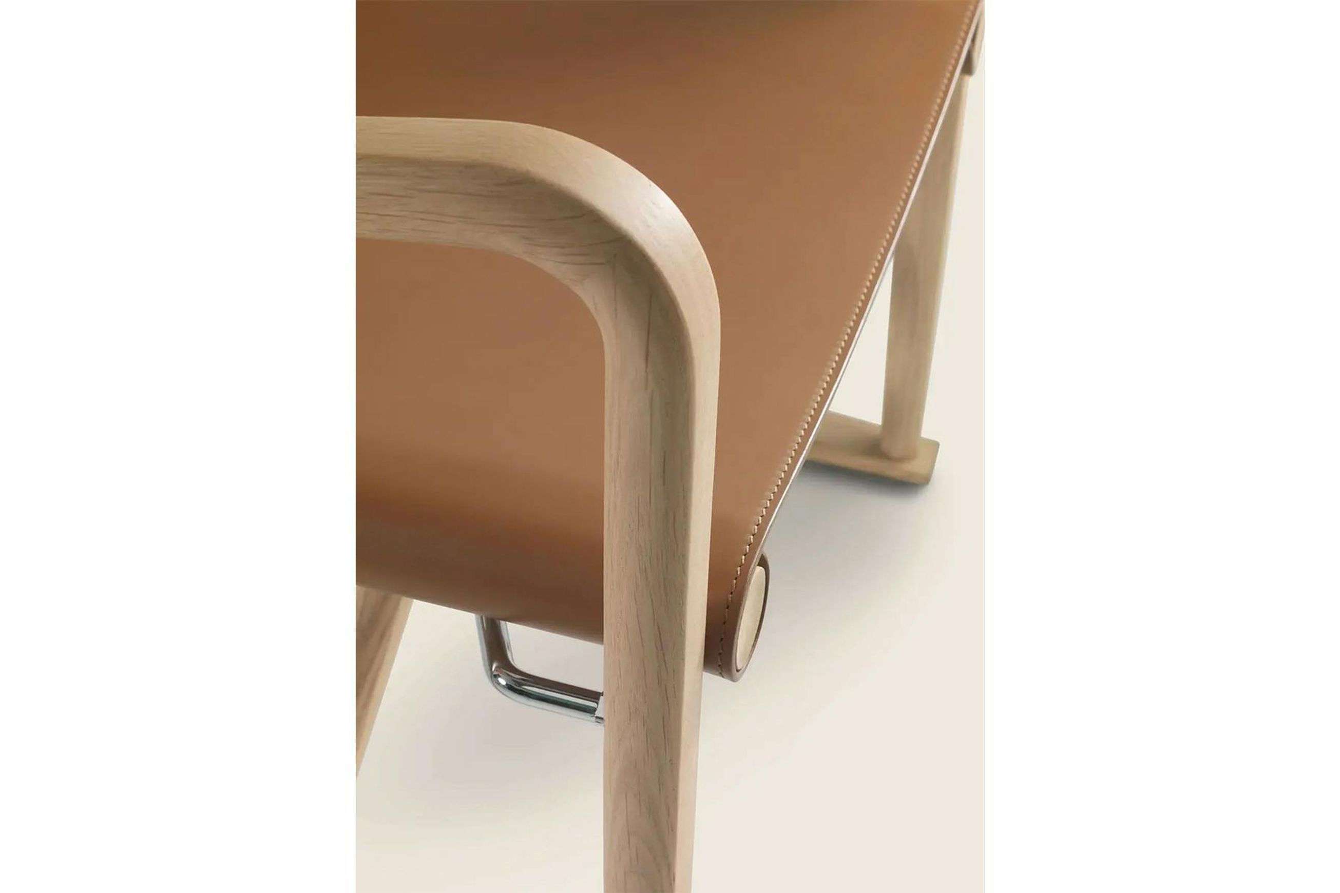 Luchino Armchair By Flexform
