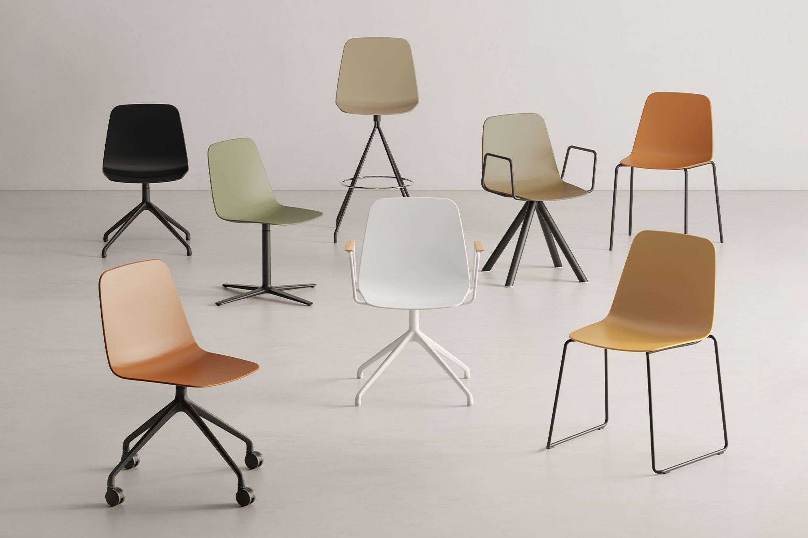 Maarten Plastic Chair - Flat Swivel