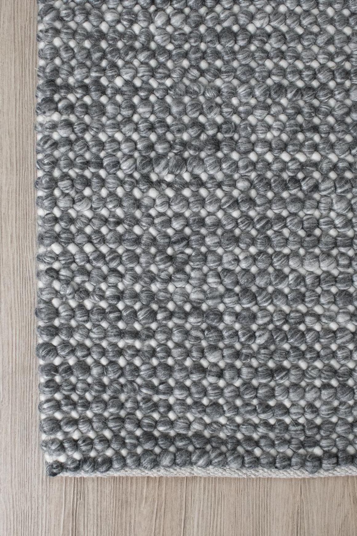 Magic Rug | Storm