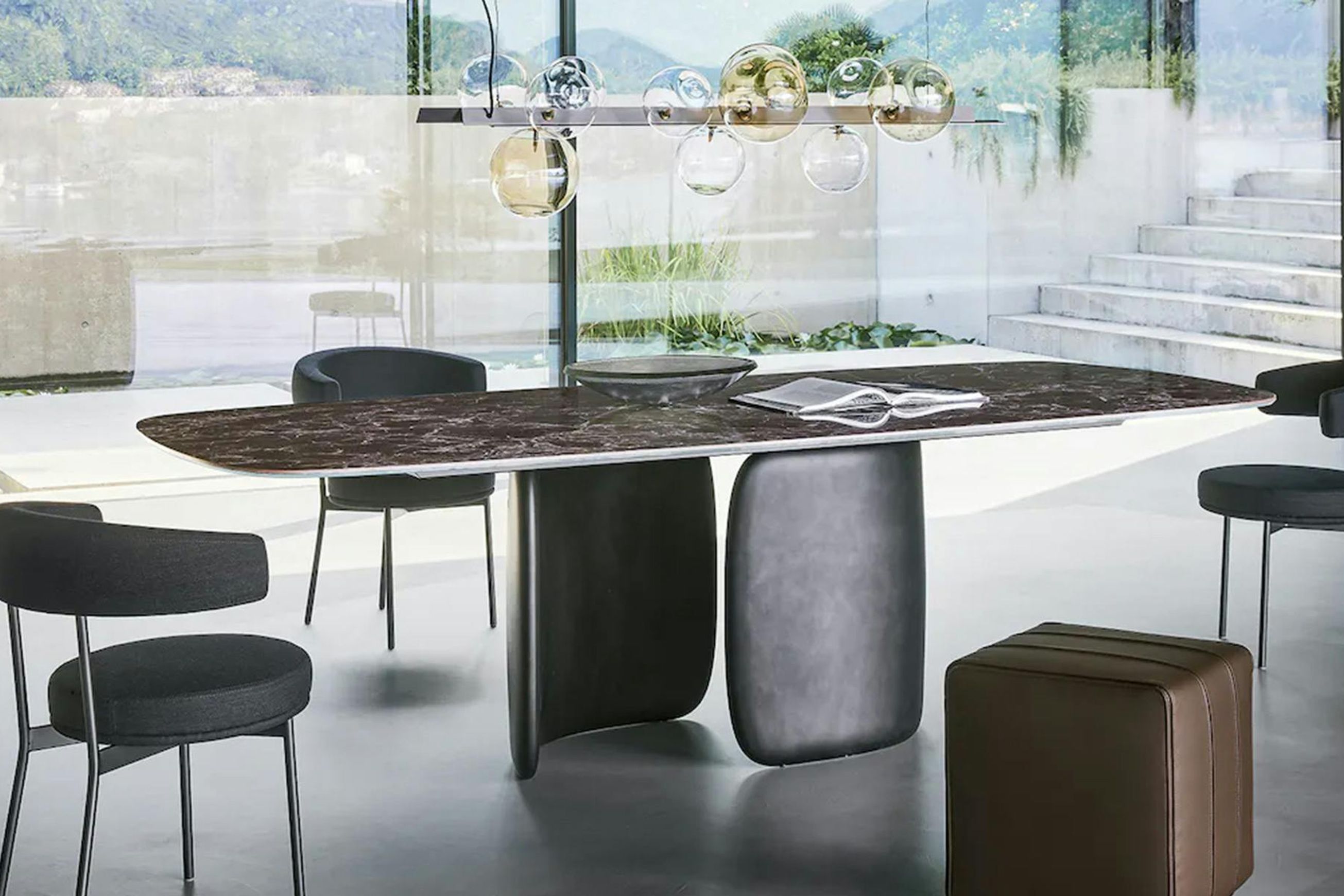 Mellow Dining Table