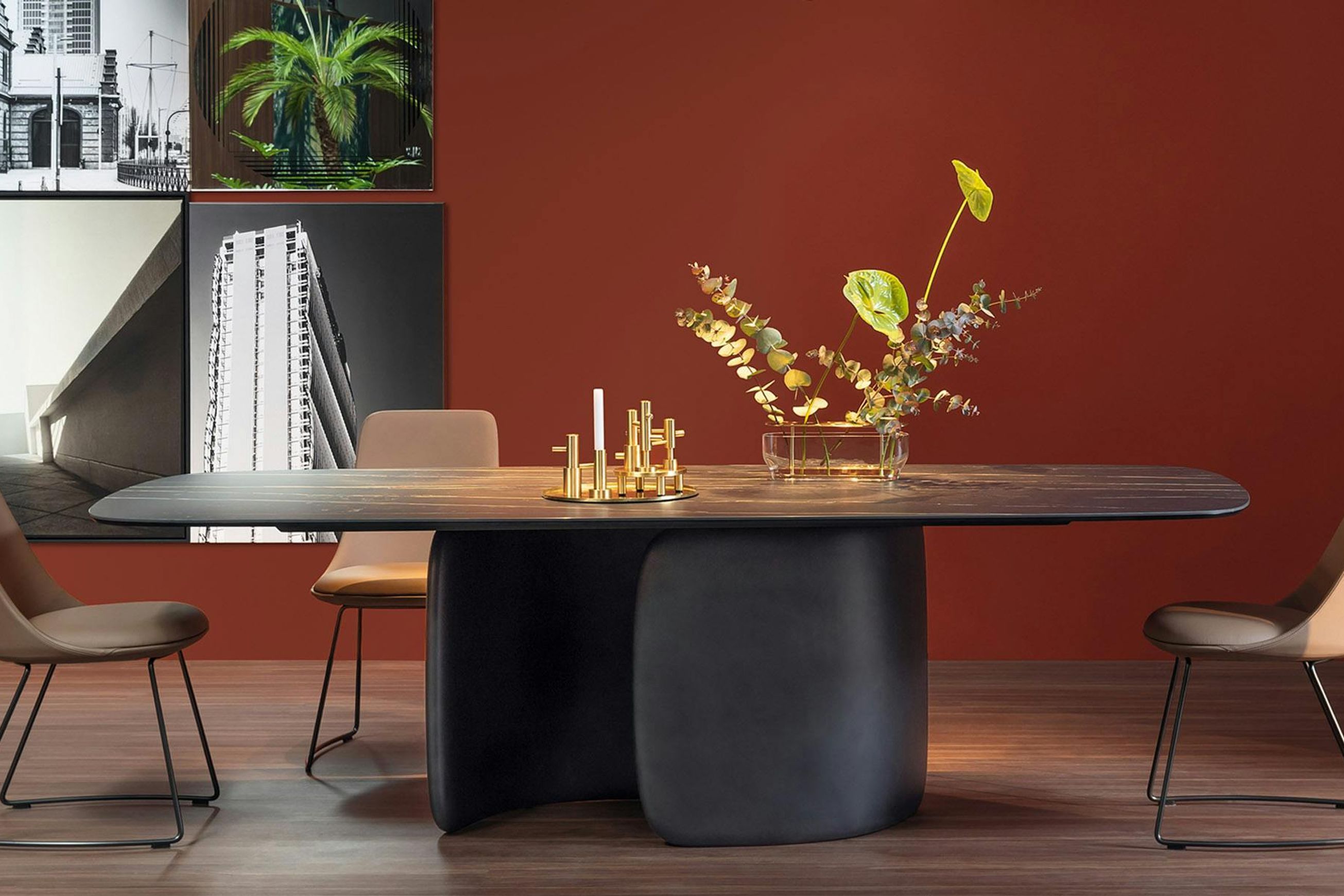 Mellow Dining Table