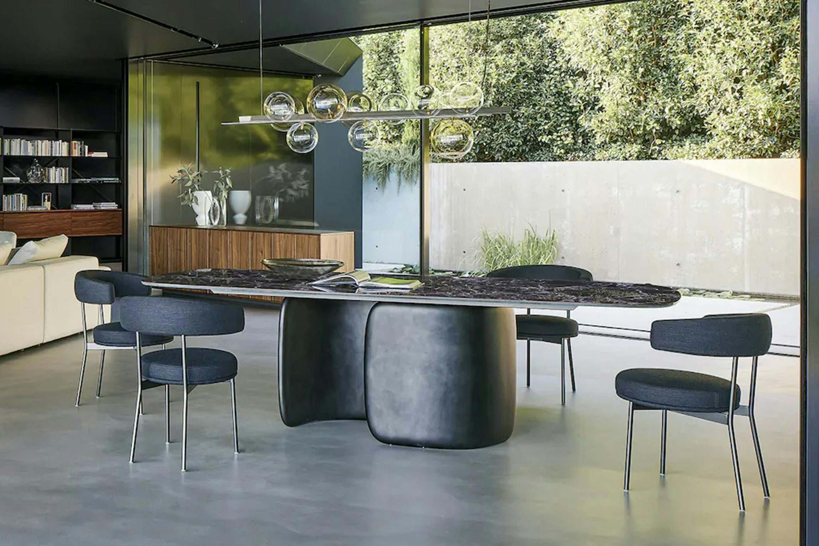Mellow Dining Table