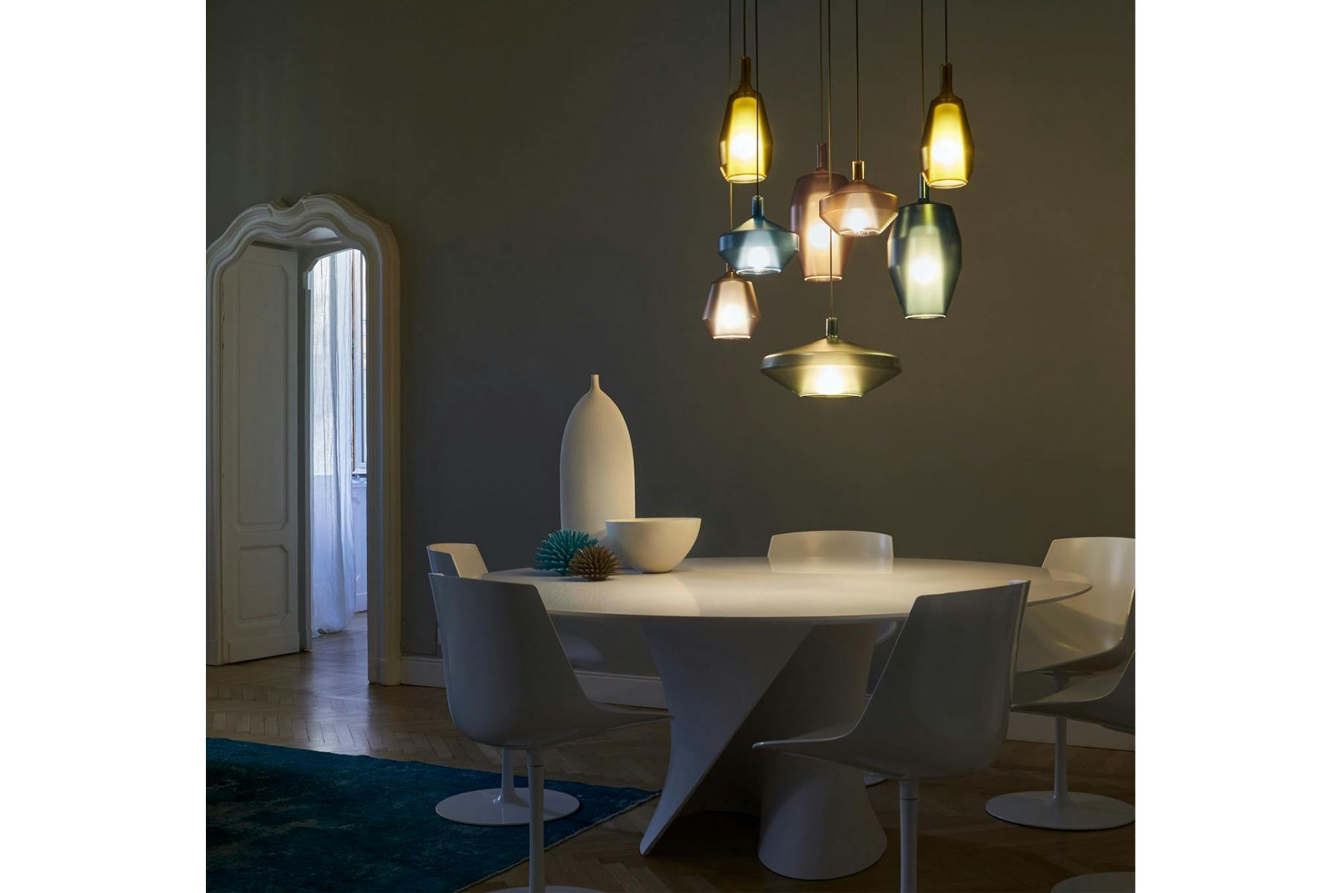 Mom Pendant Lamp