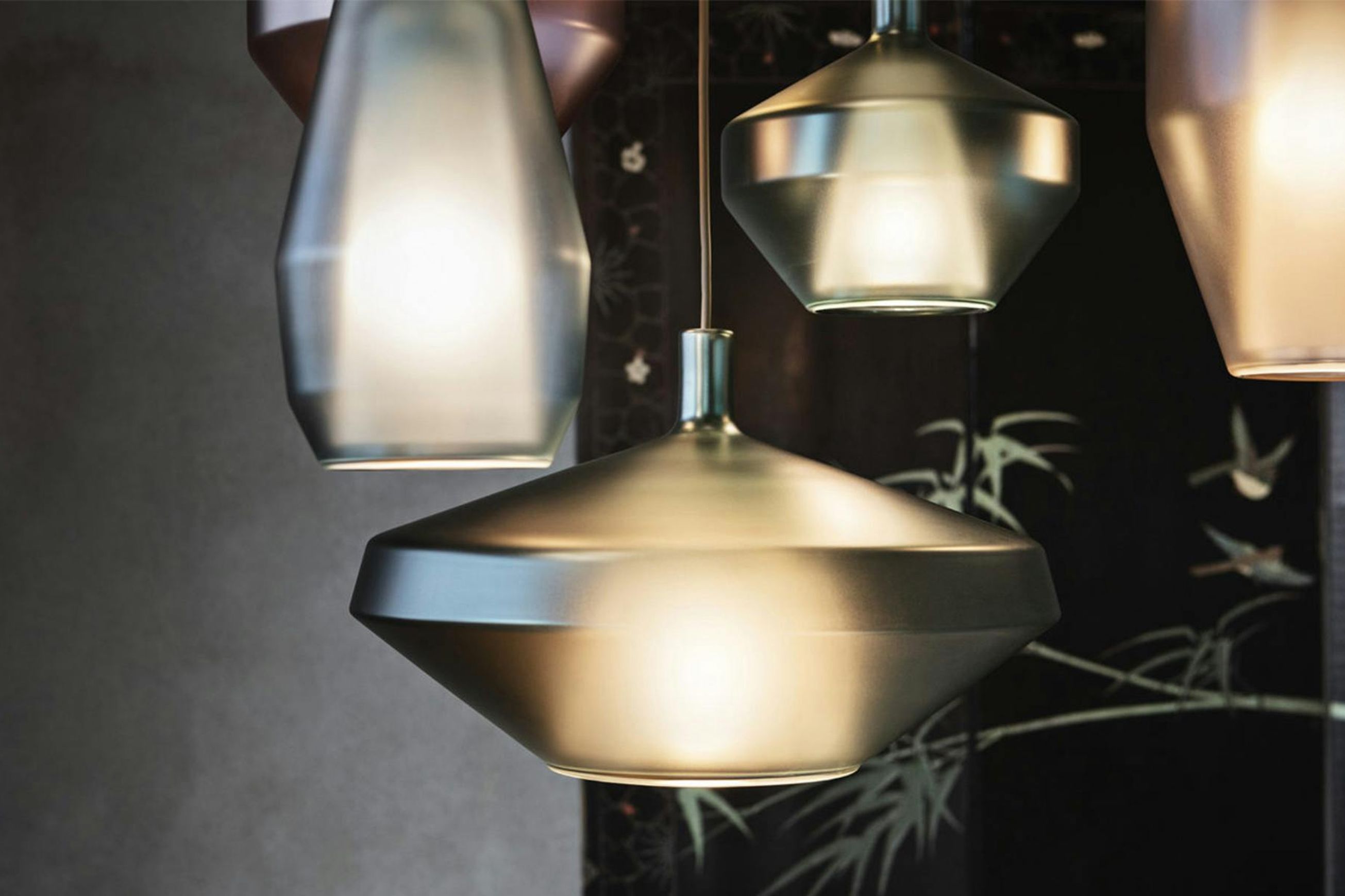 Mom Pendant Lamp