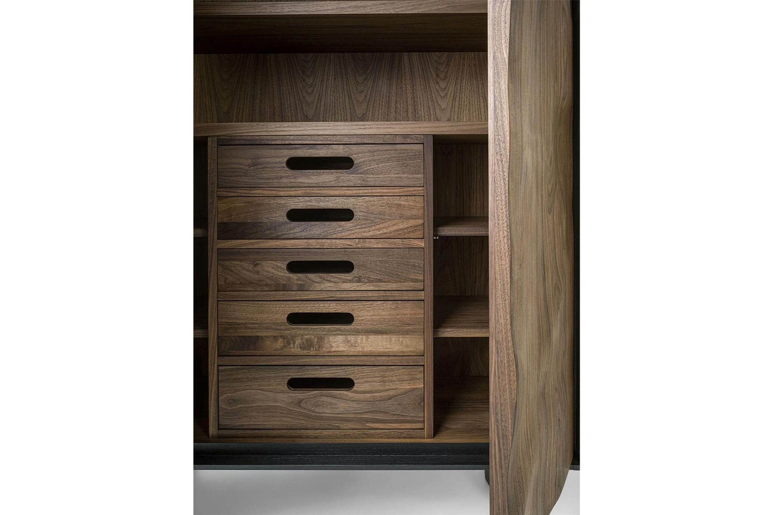 Move Cabinet