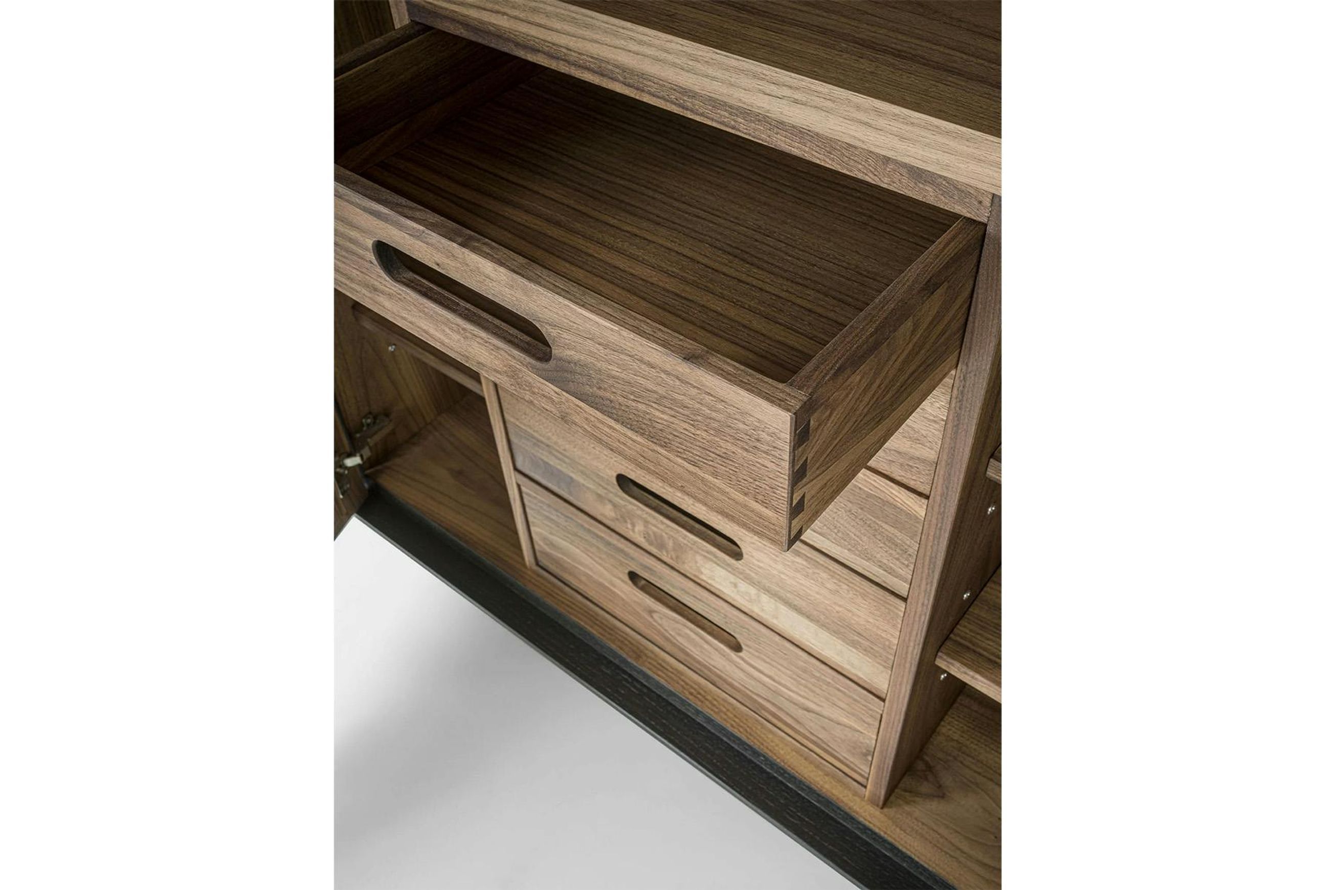 Move Cabinet