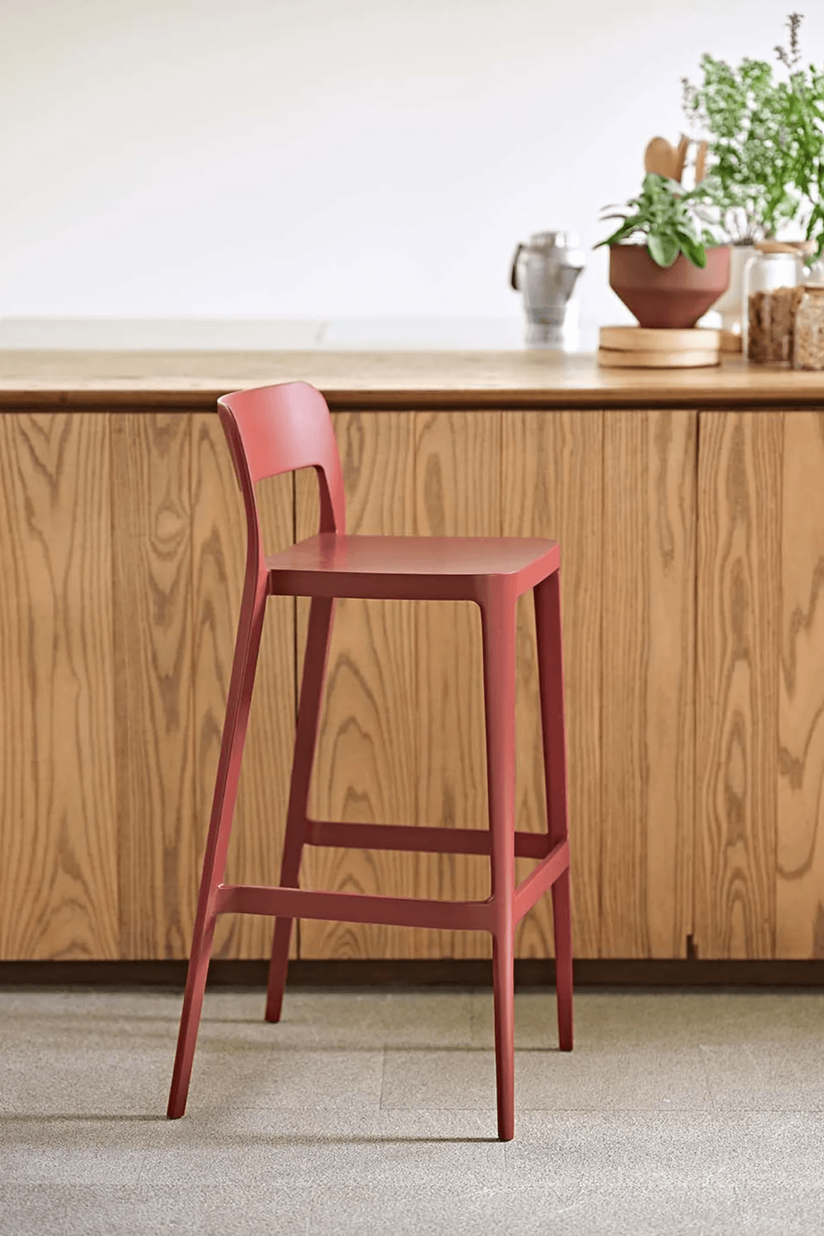 Nene Barstool