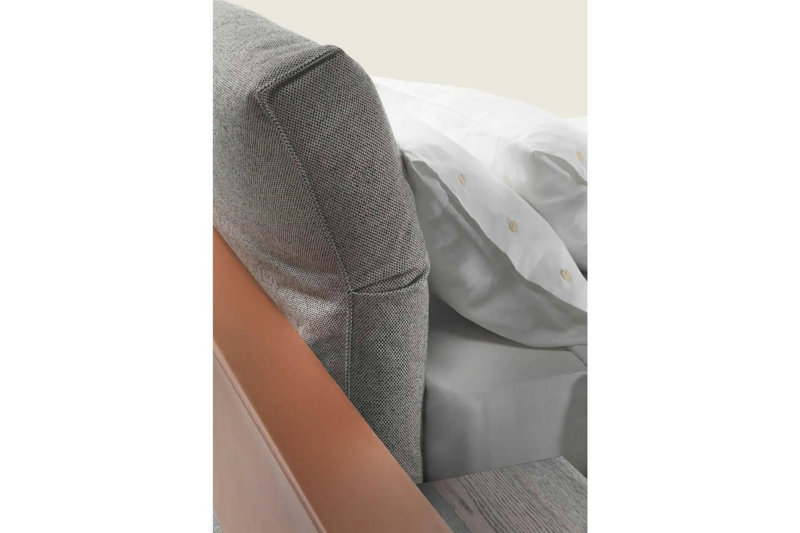 Newbridge Bed By Flexform