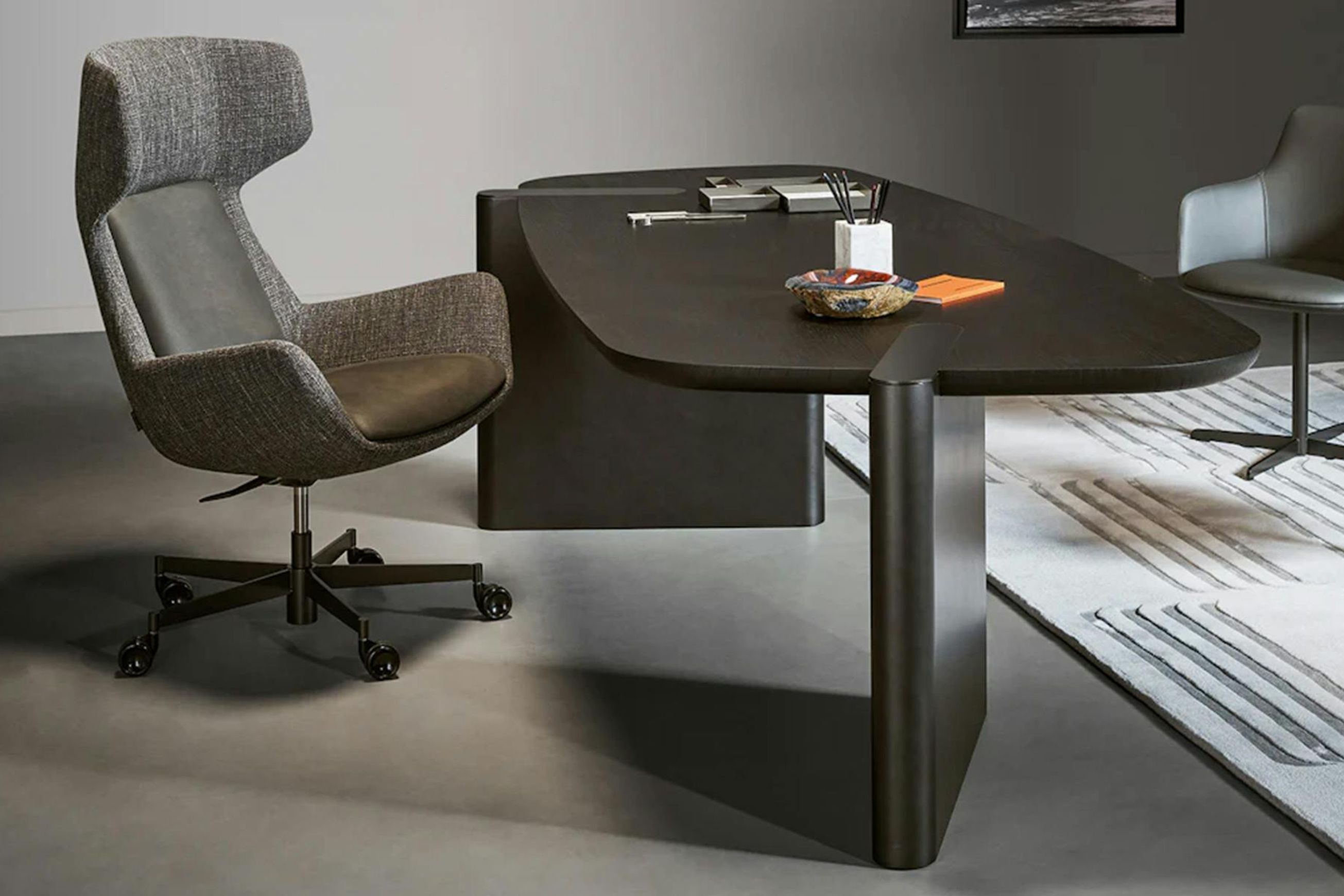Newton Office Chair