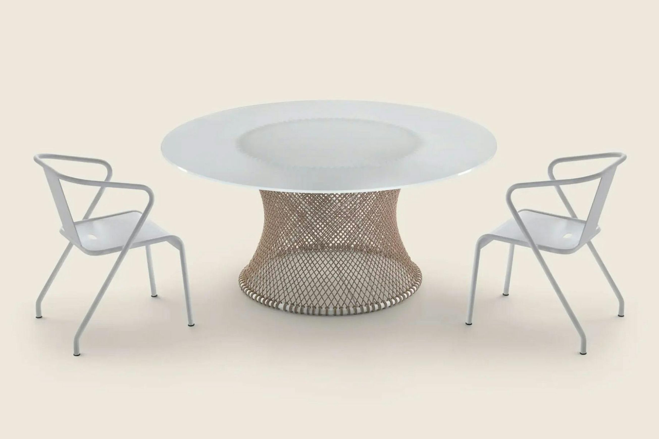 Oasis Outdoor Dining Table By Flexform
