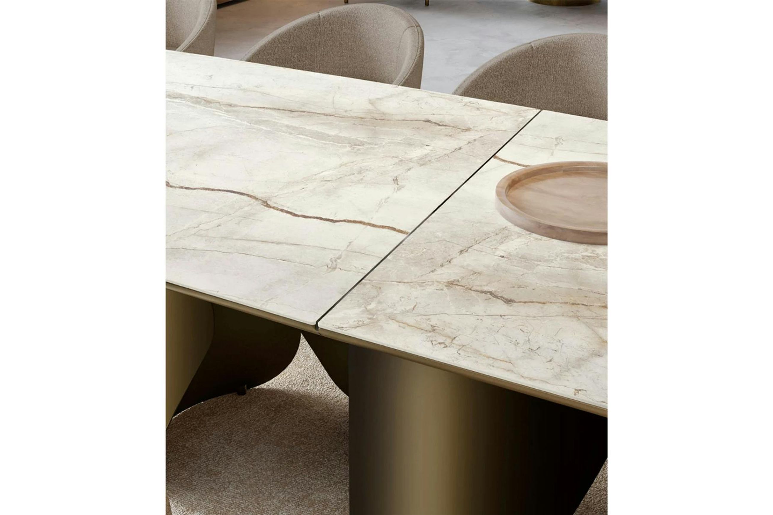 Onda Xl Dining Table