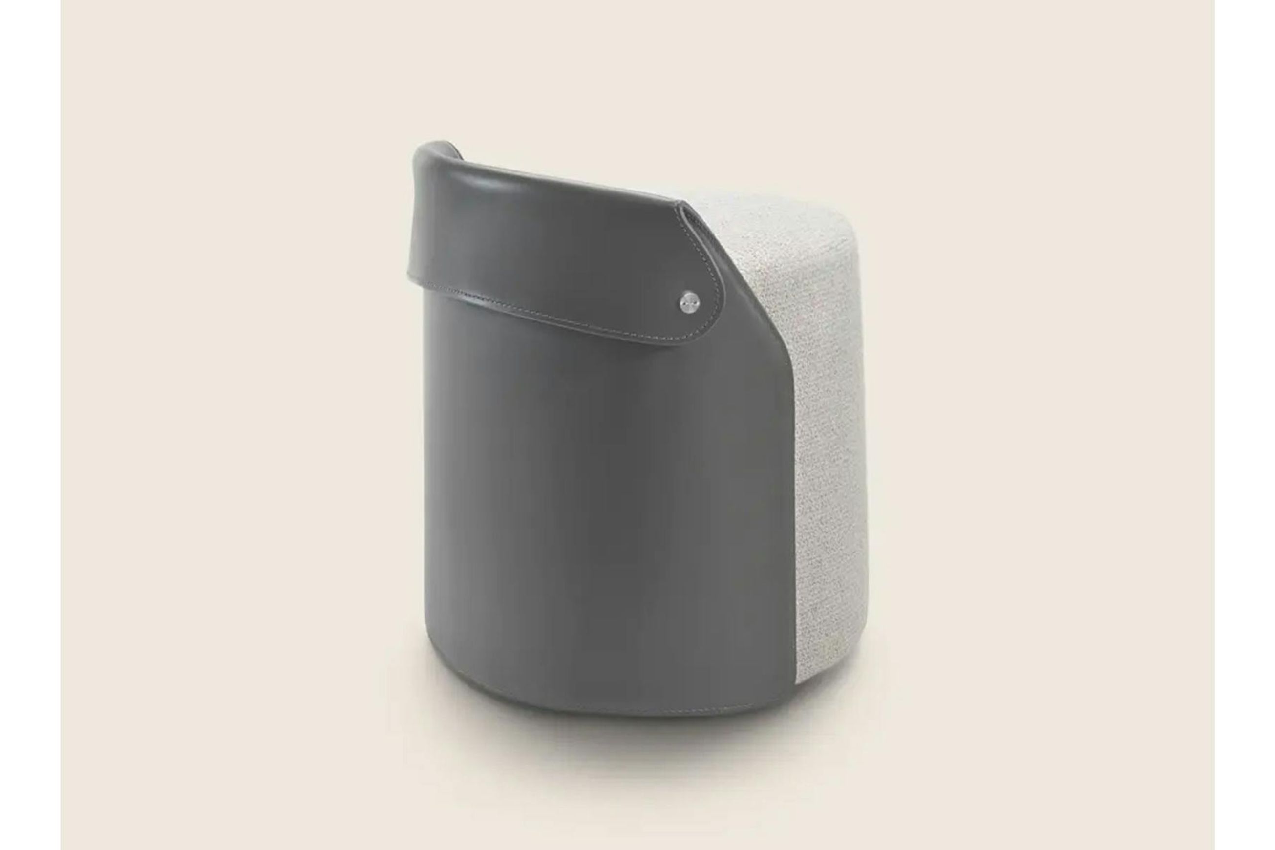 Ozzy Ottoman By Flexform