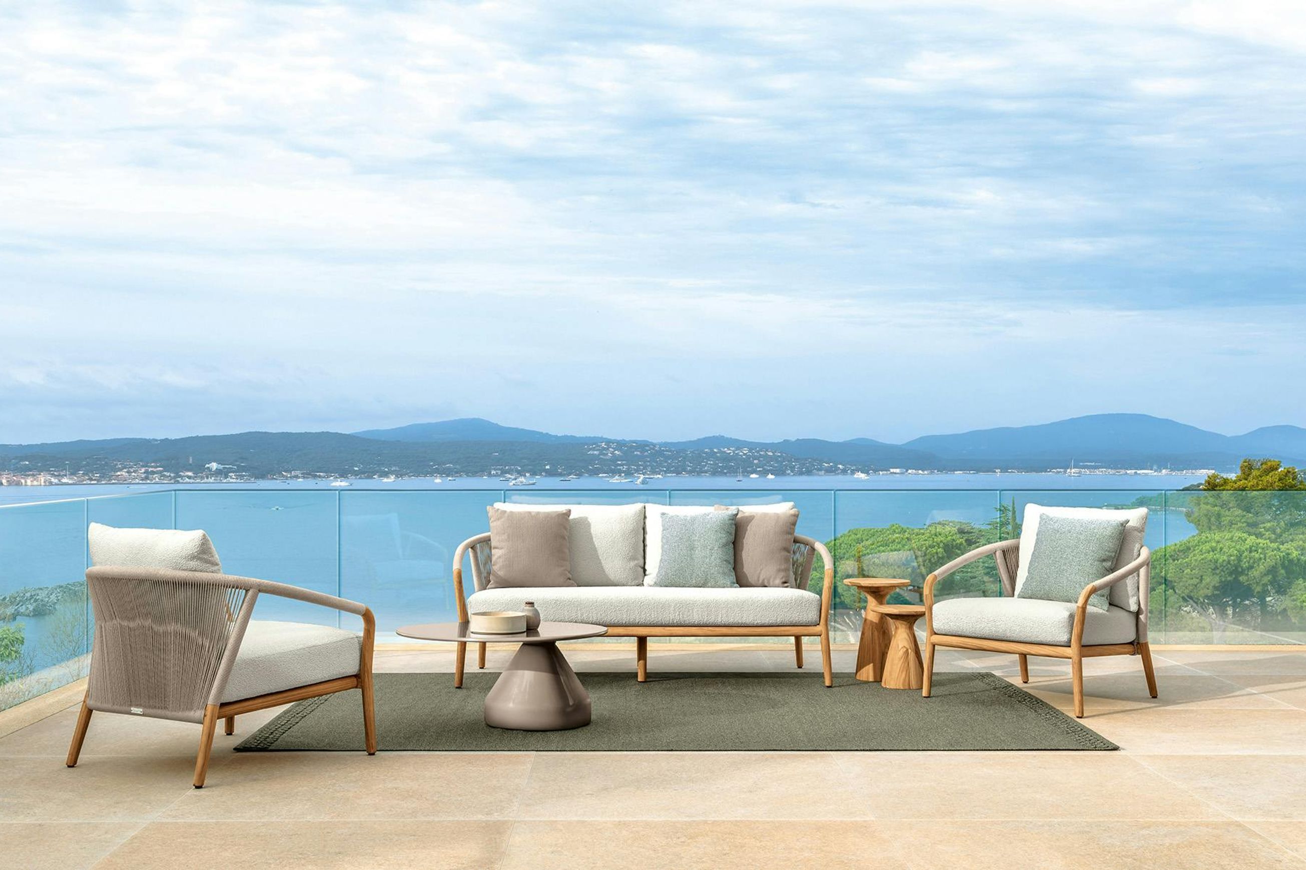 Parker Outdoor Side Table