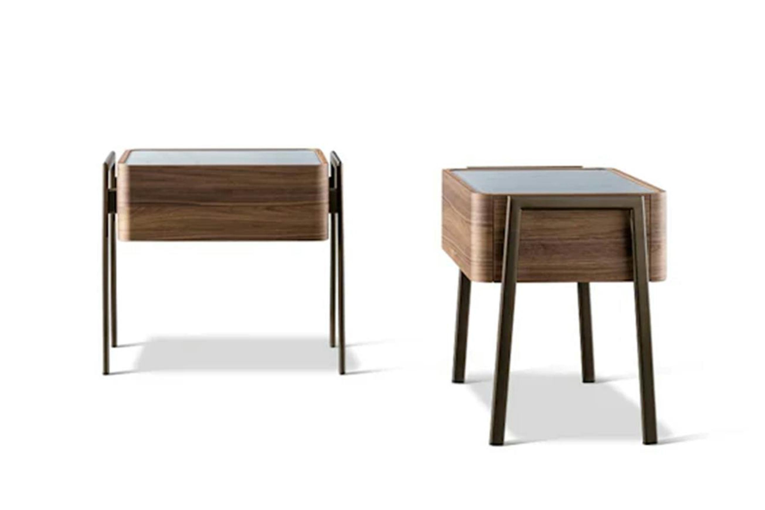 Partout Bedside