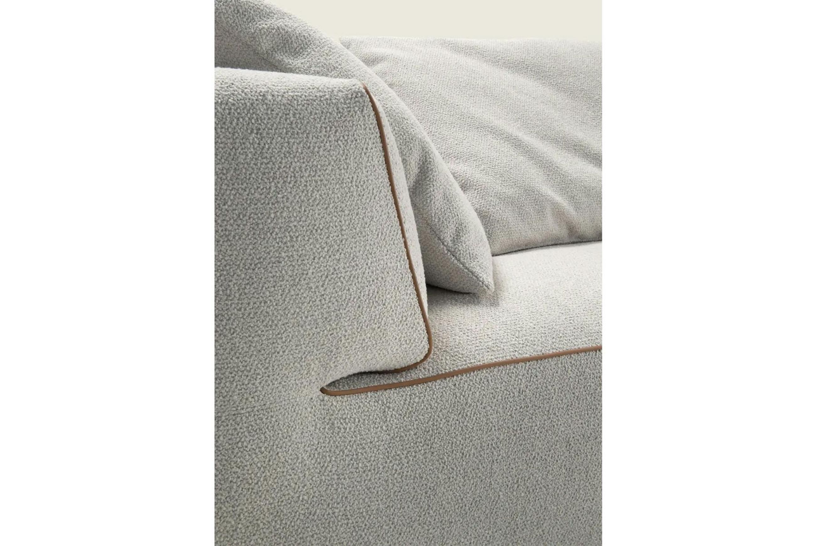 Perry Sofa By Flexform