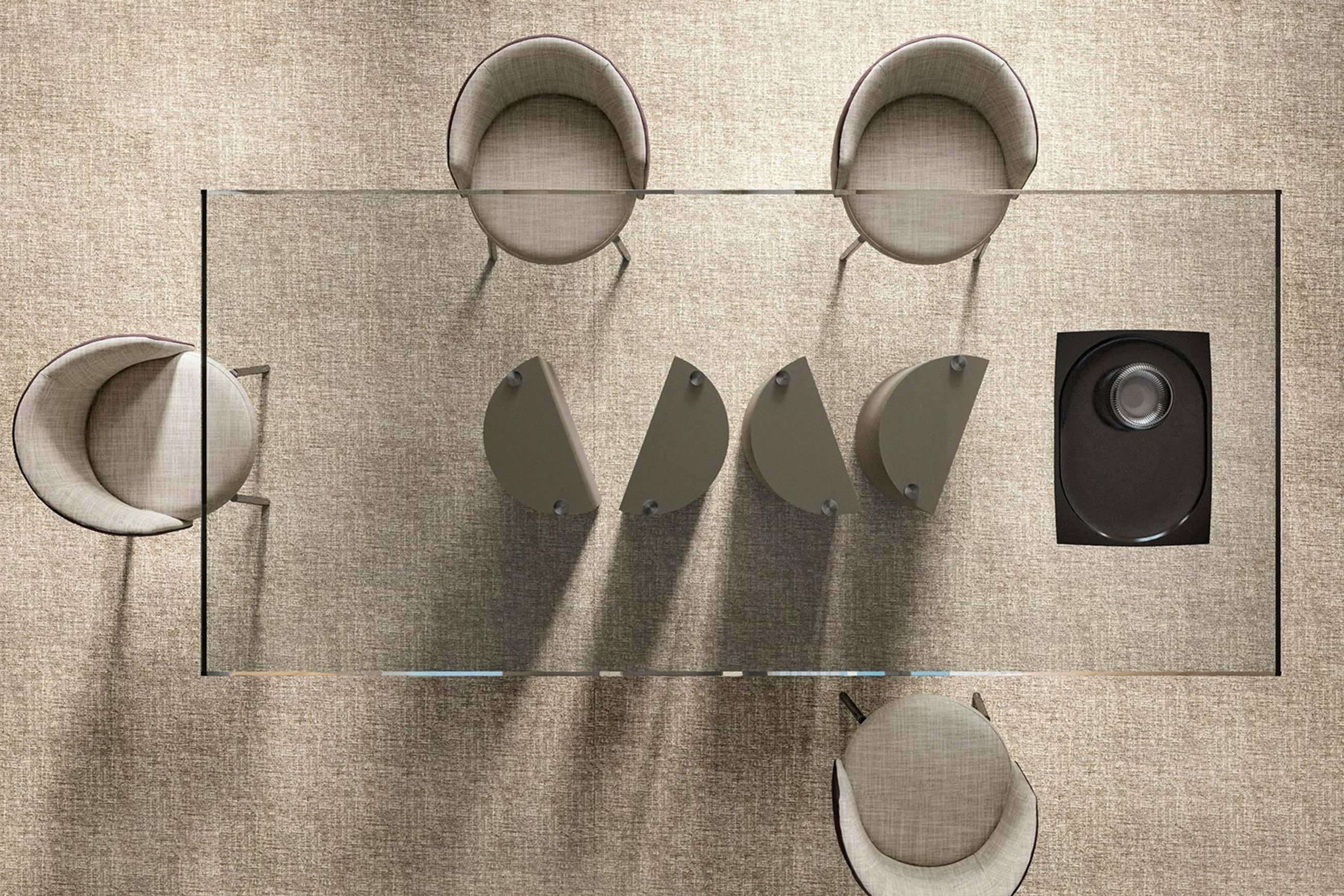 Plai Dining Table