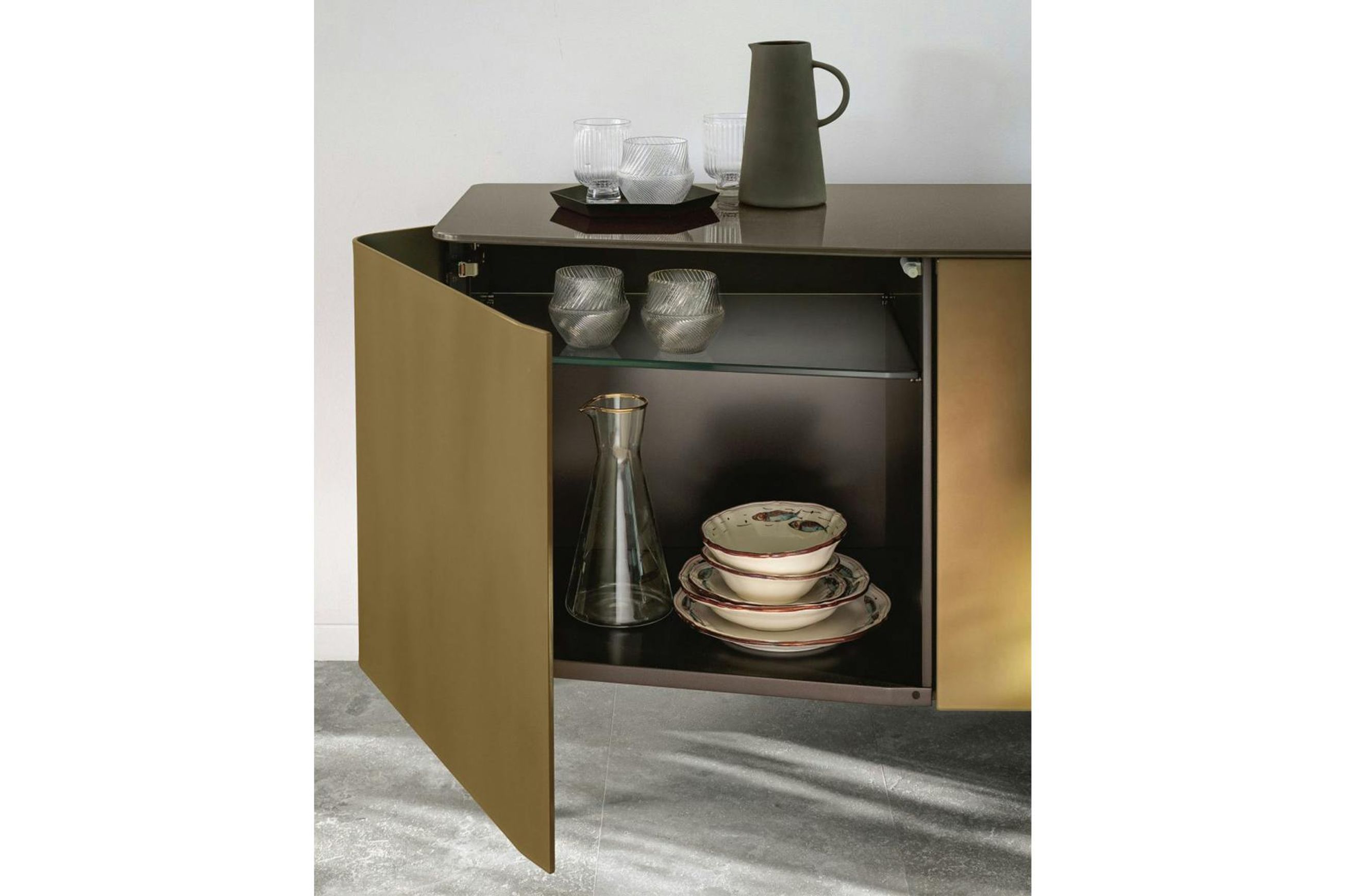 Plana Sideboard