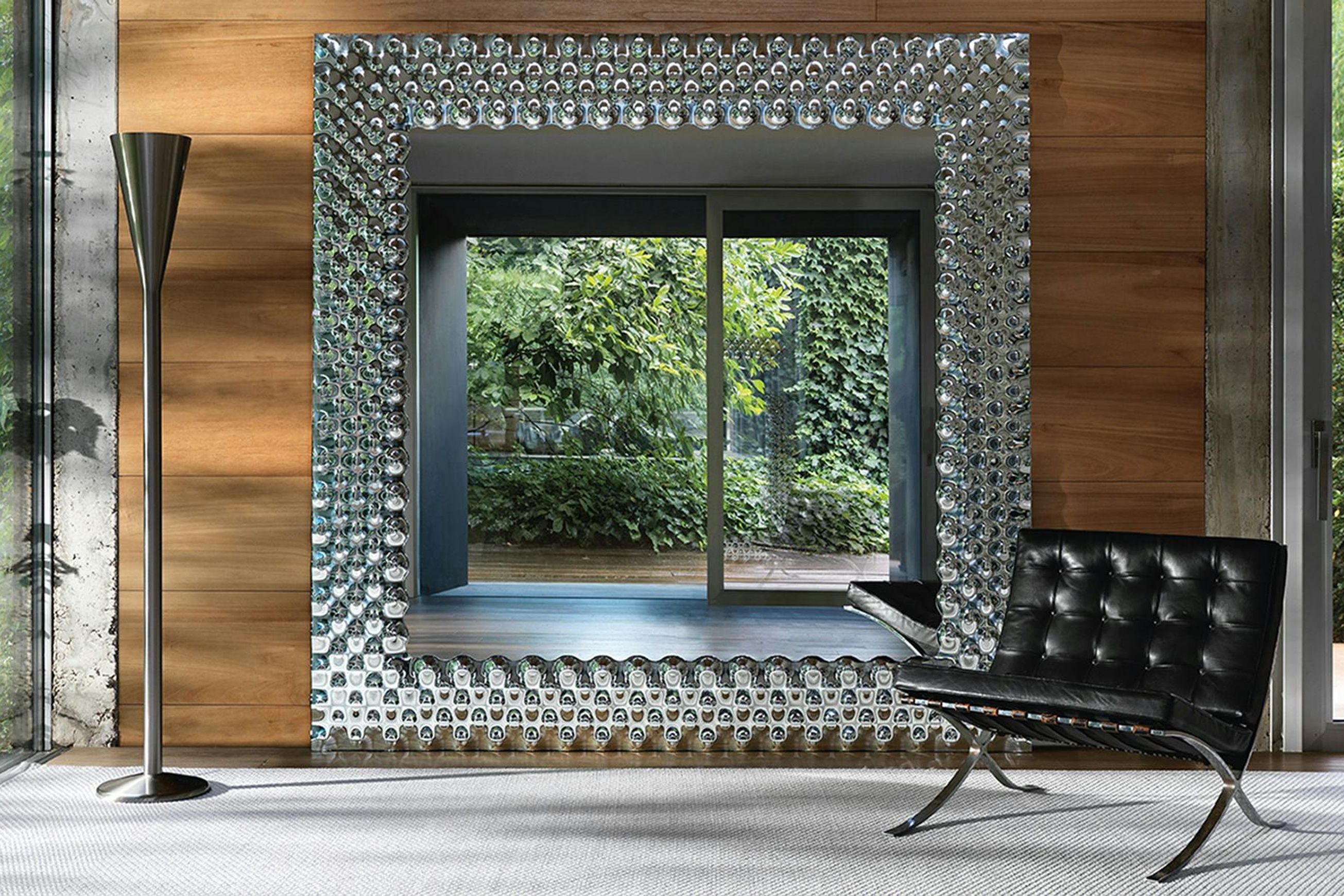 Pop Mirror
