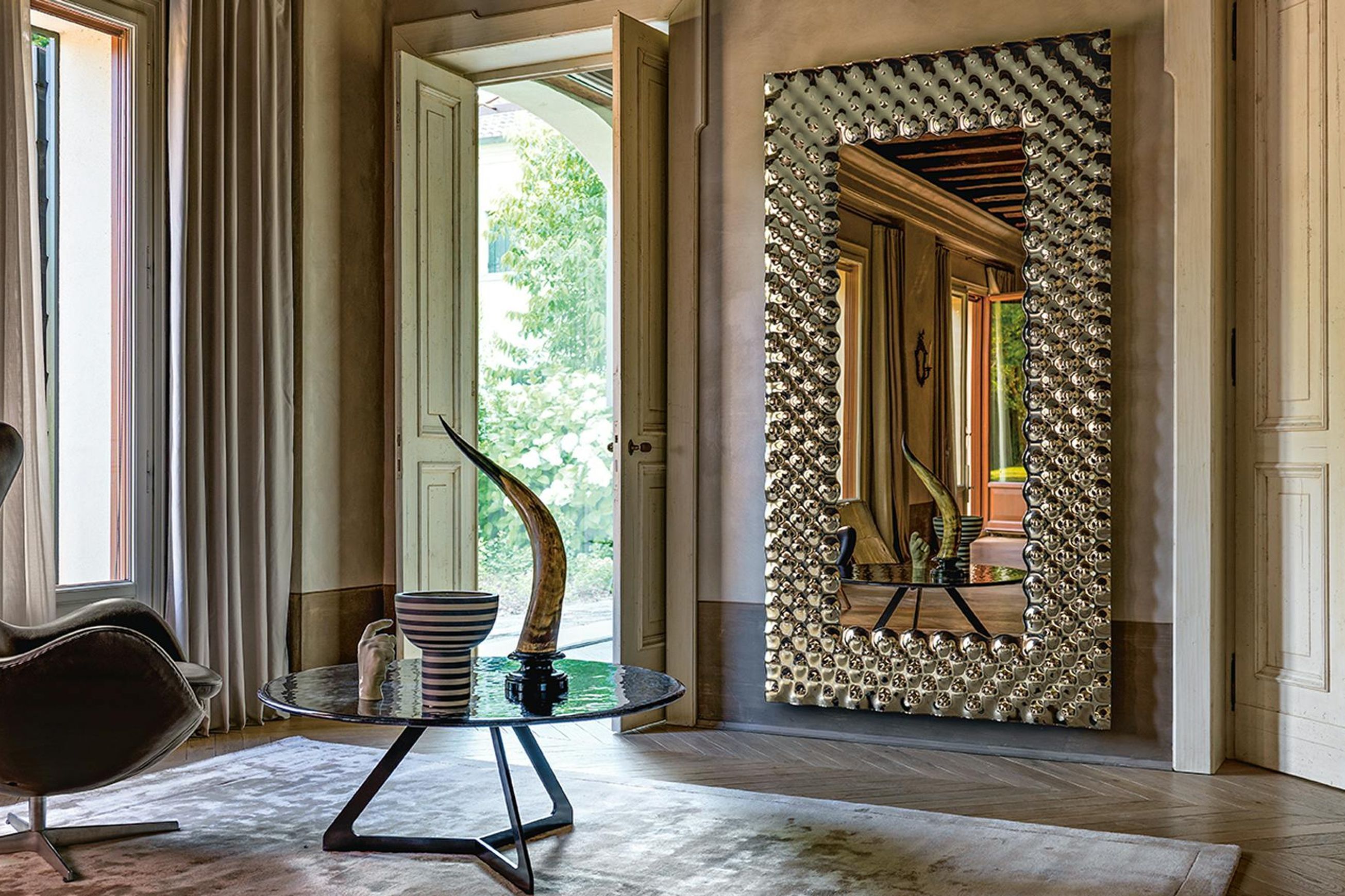 Pop Mirror