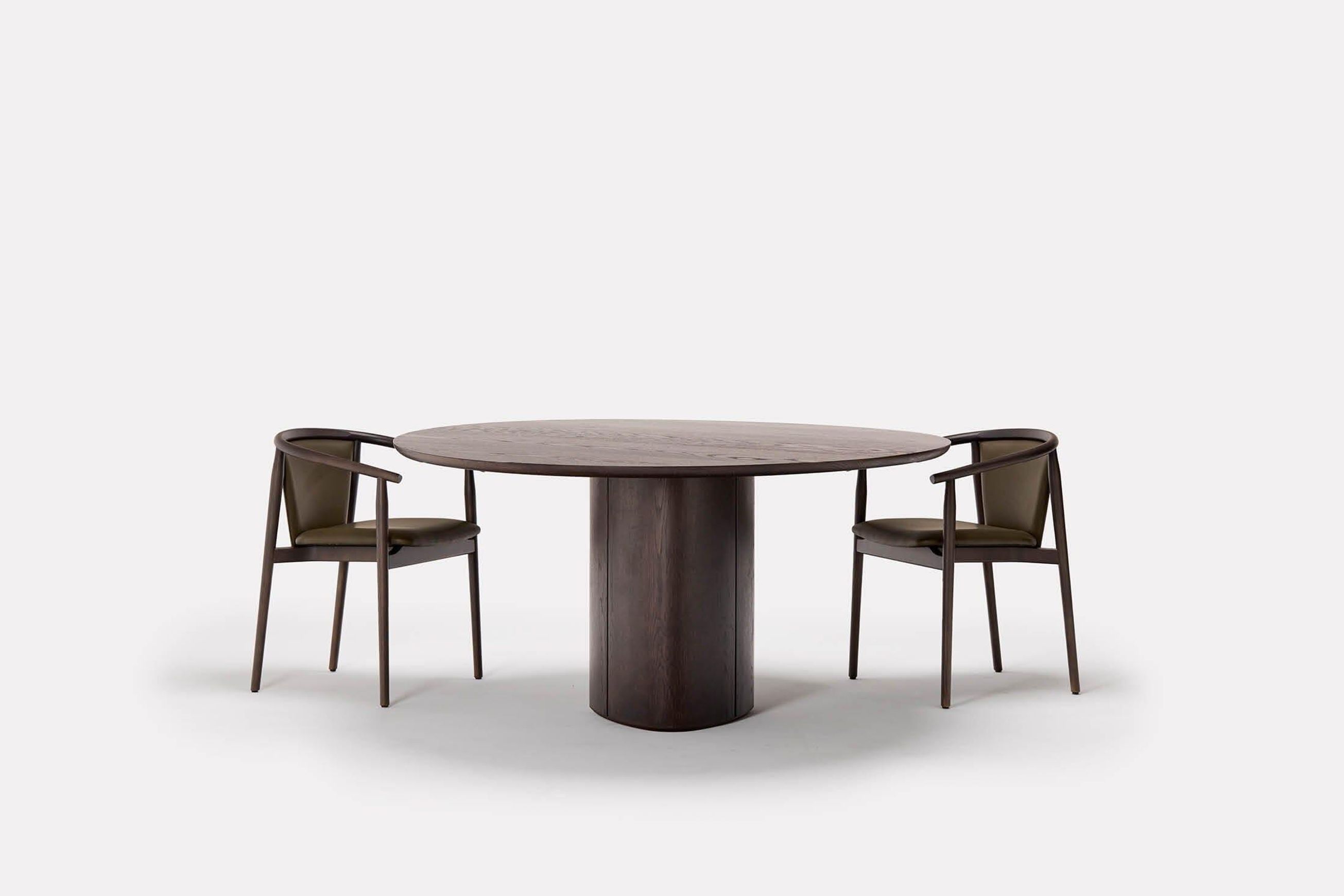 Portland Pedestal Dining Table