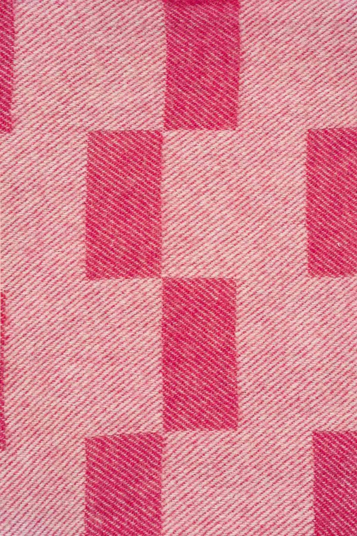 Ruanui Station Lambswool Throw - Rakatunga Raspberry