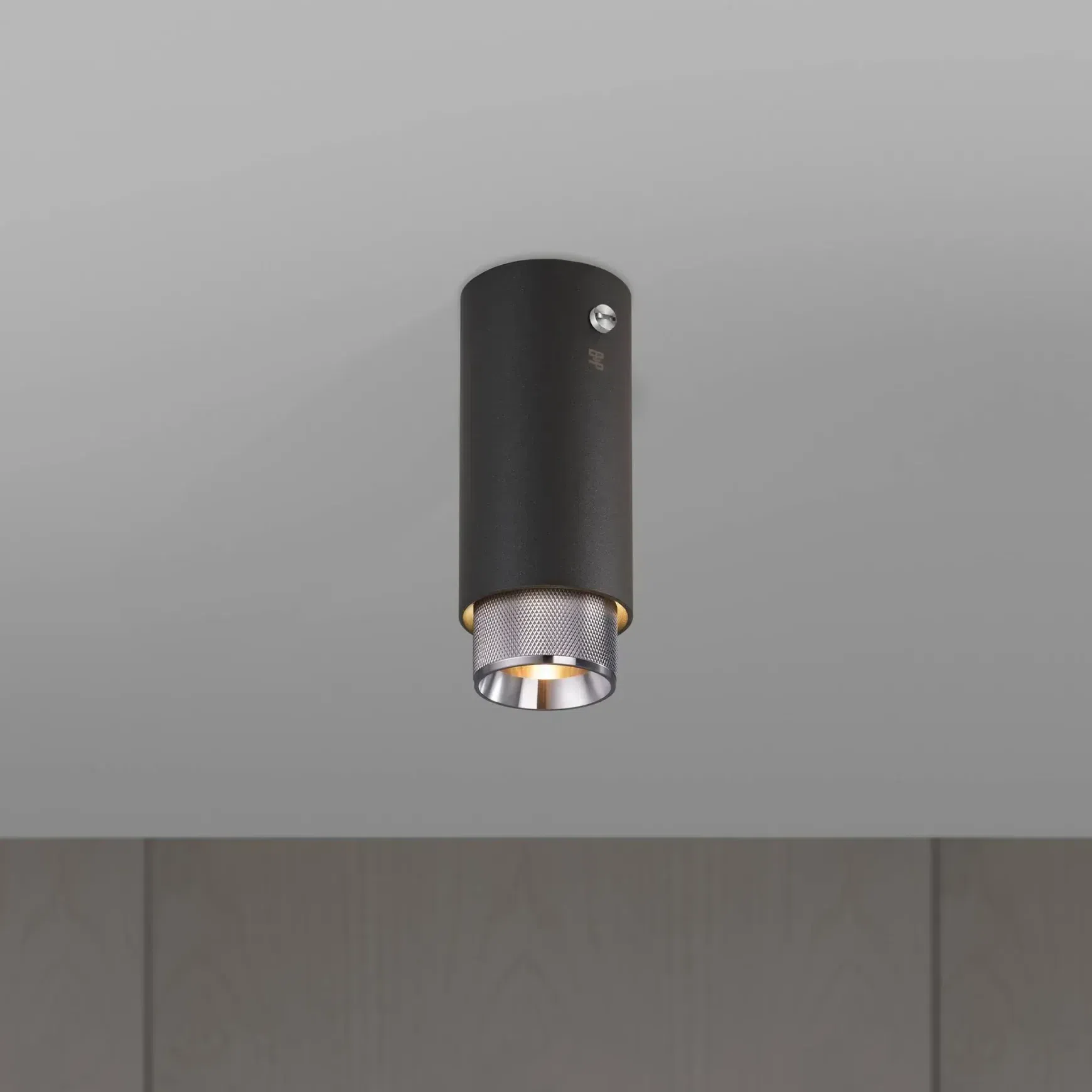 Exhaust Surface Spotlight
