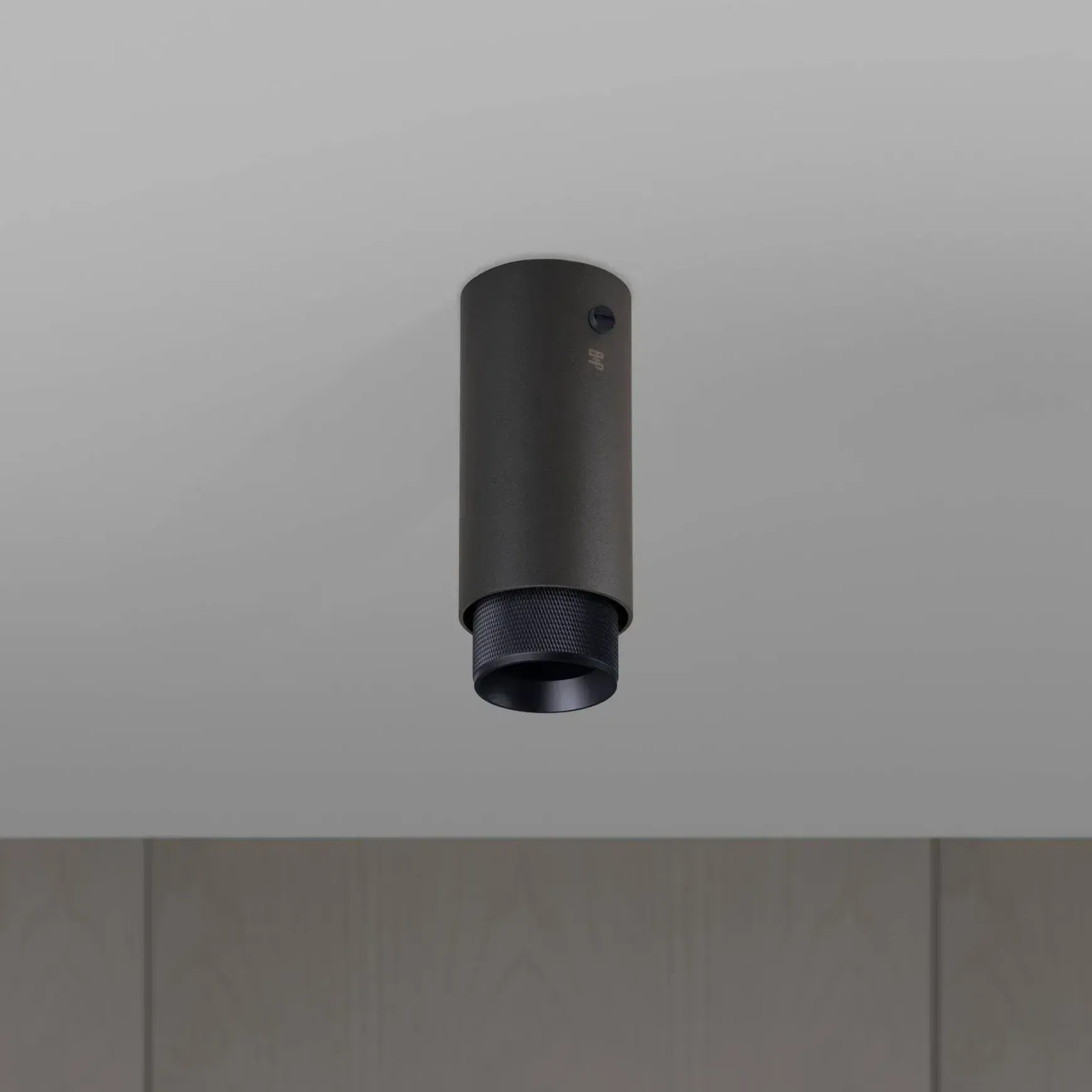 Exhaust Surface Spotlight