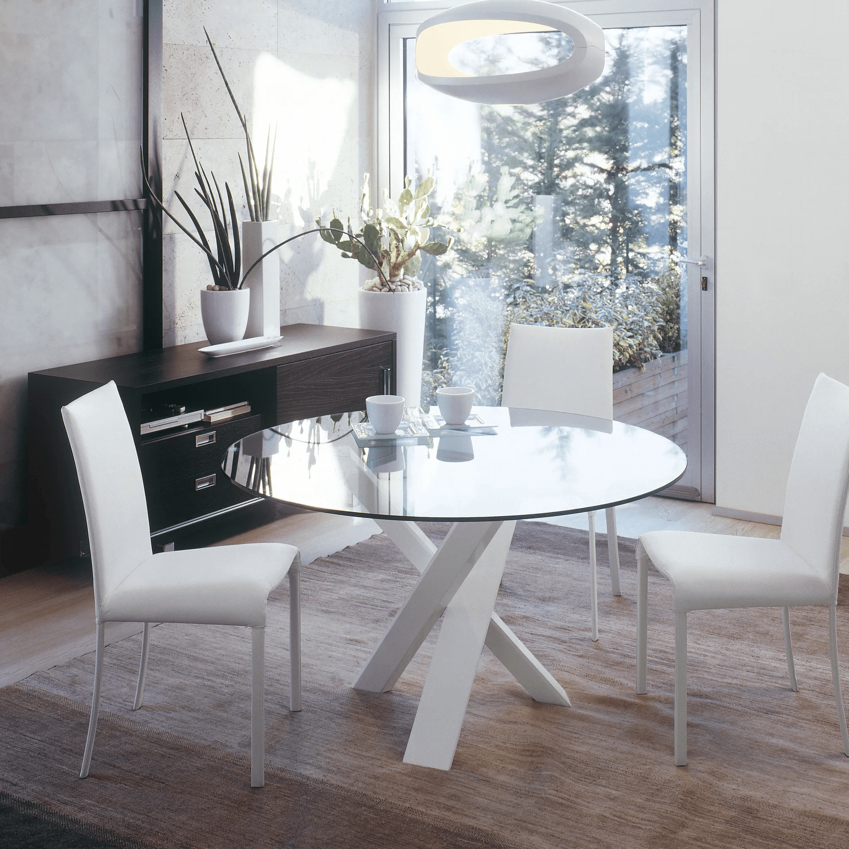 Resort Dining Table