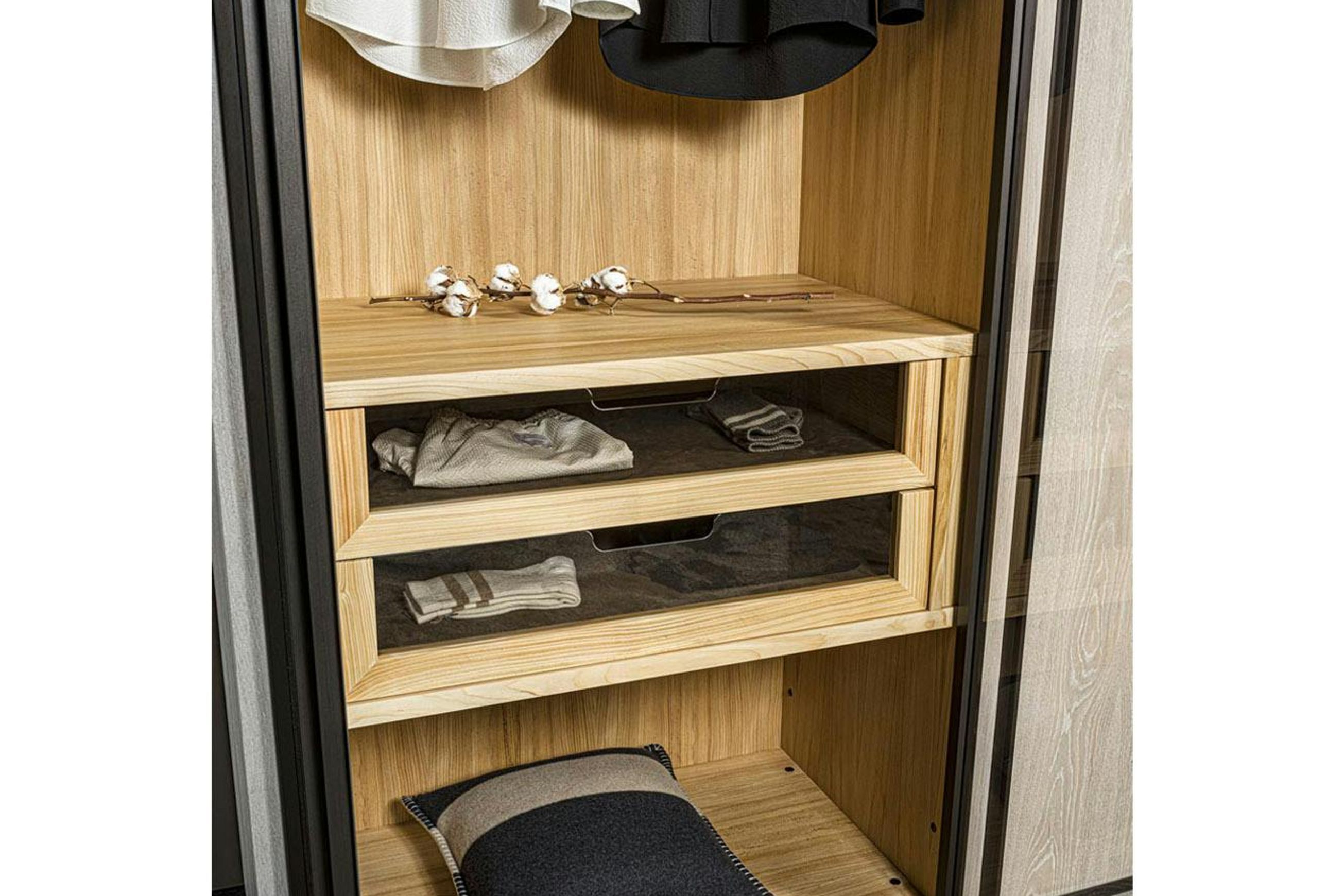 Riga Wardrobe