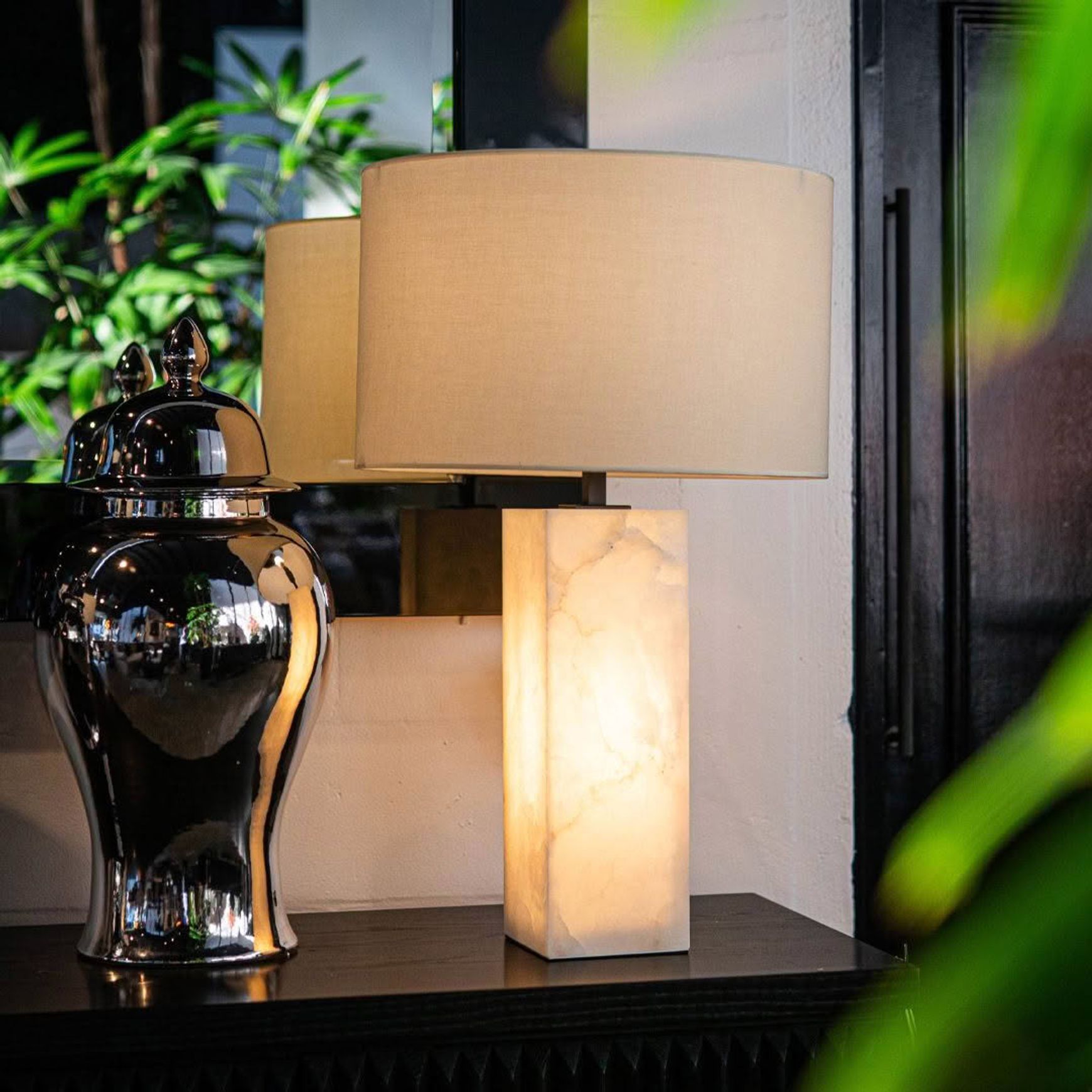 Santa Monica Table Lamp - Alabaster