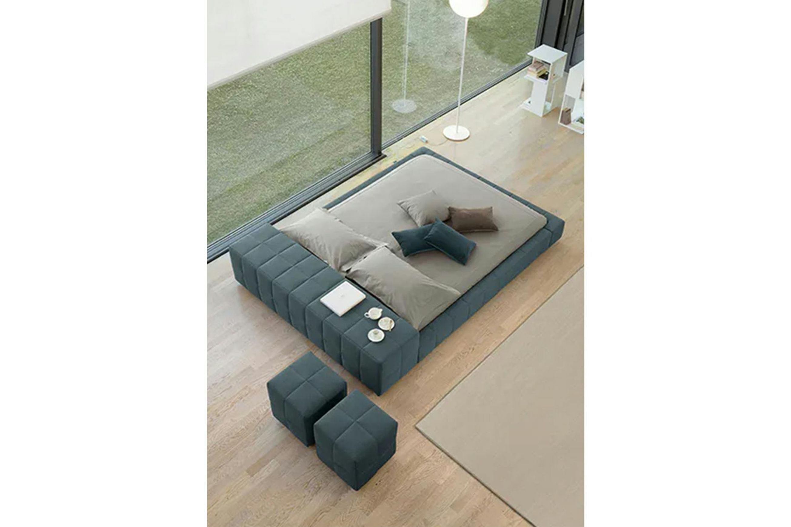 Squaring Bed