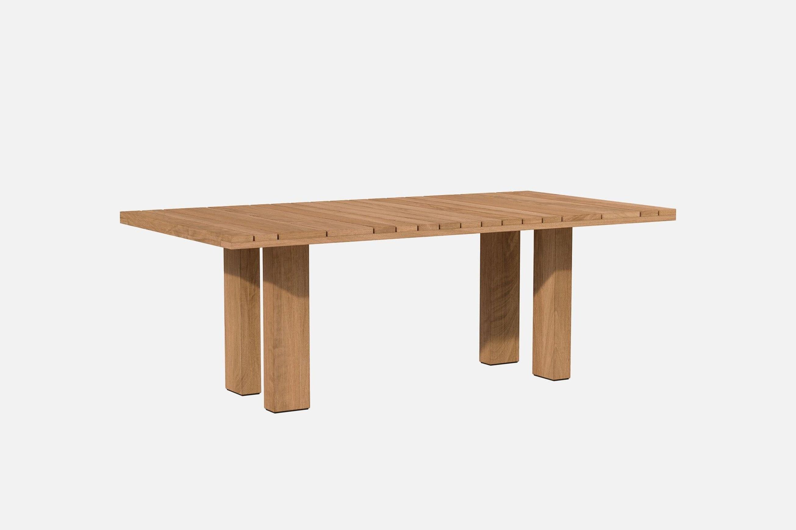 Suro Dining Table