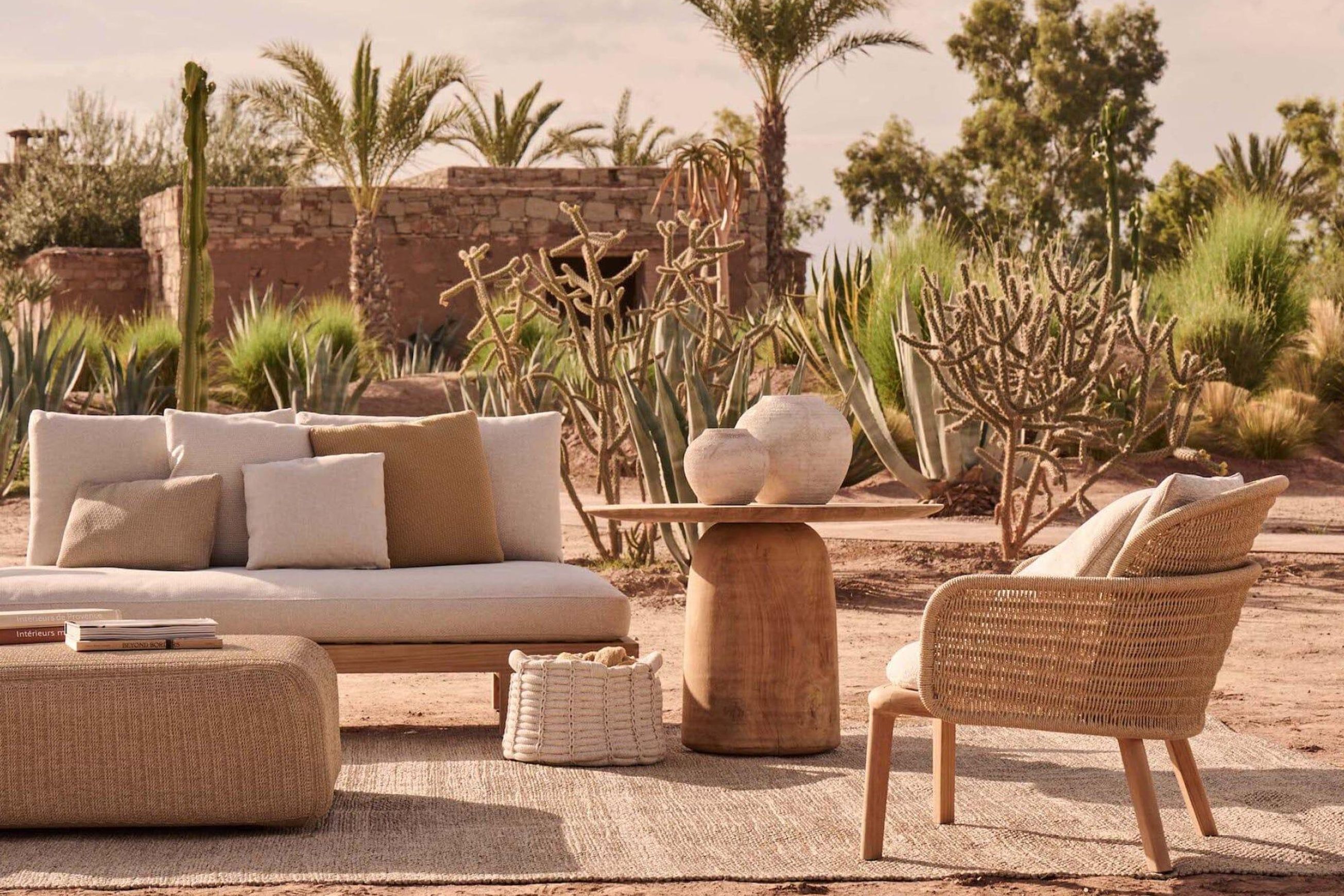 Suro Lounge Chair