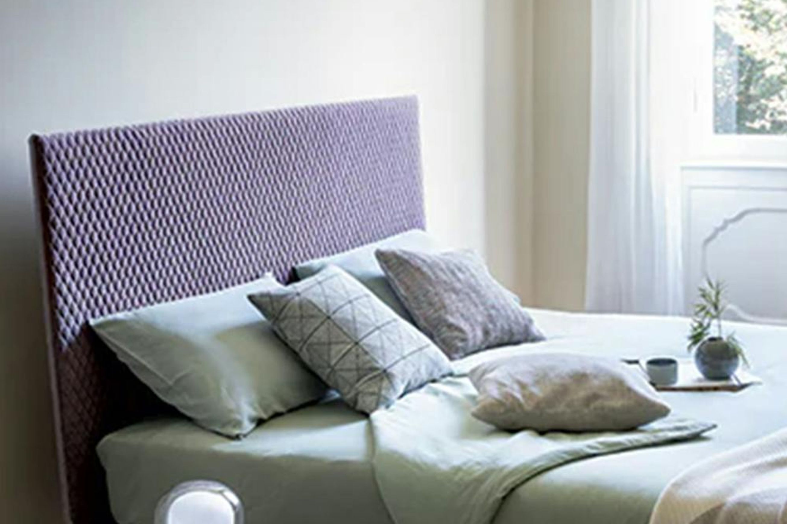Thin Bed