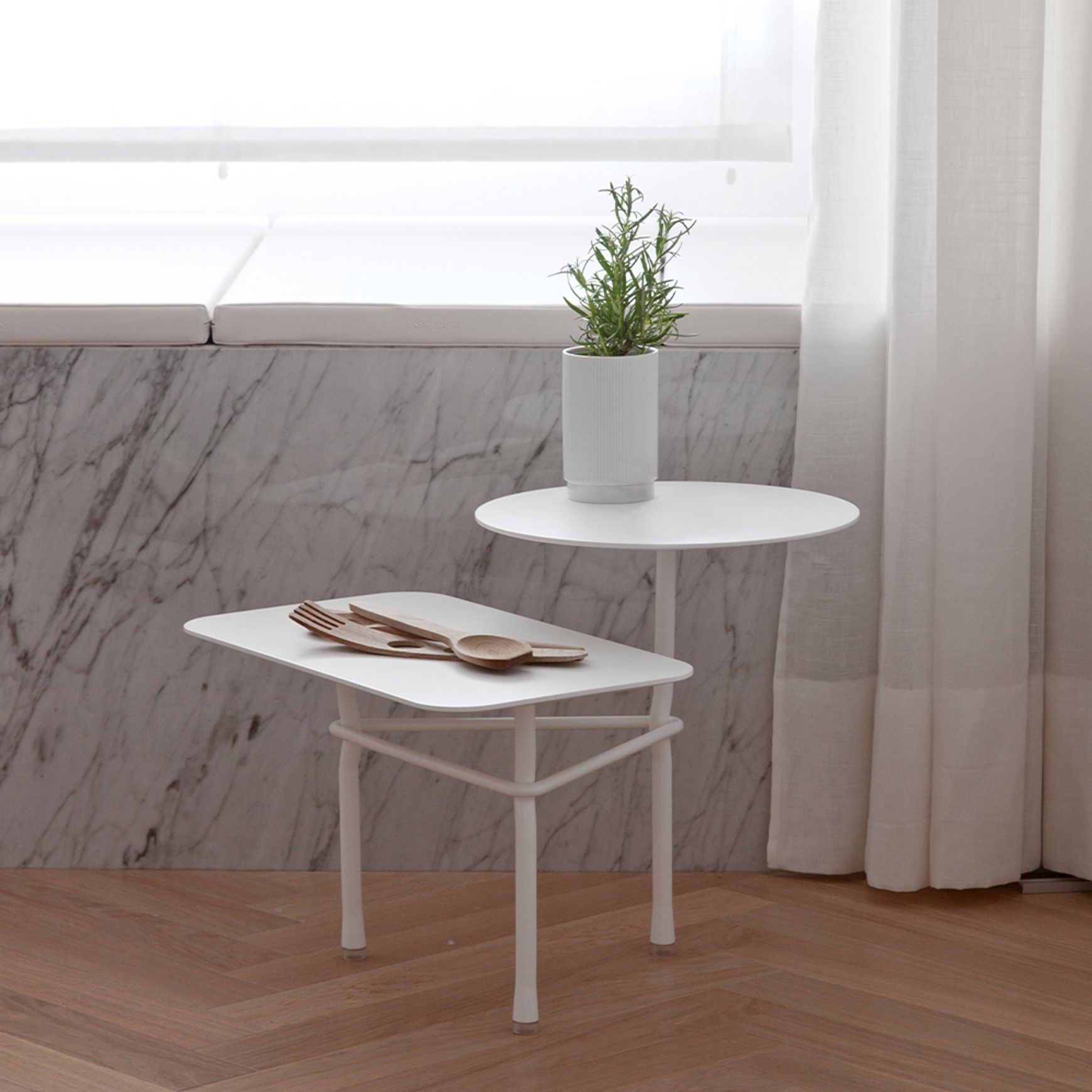 Tiers Low Table