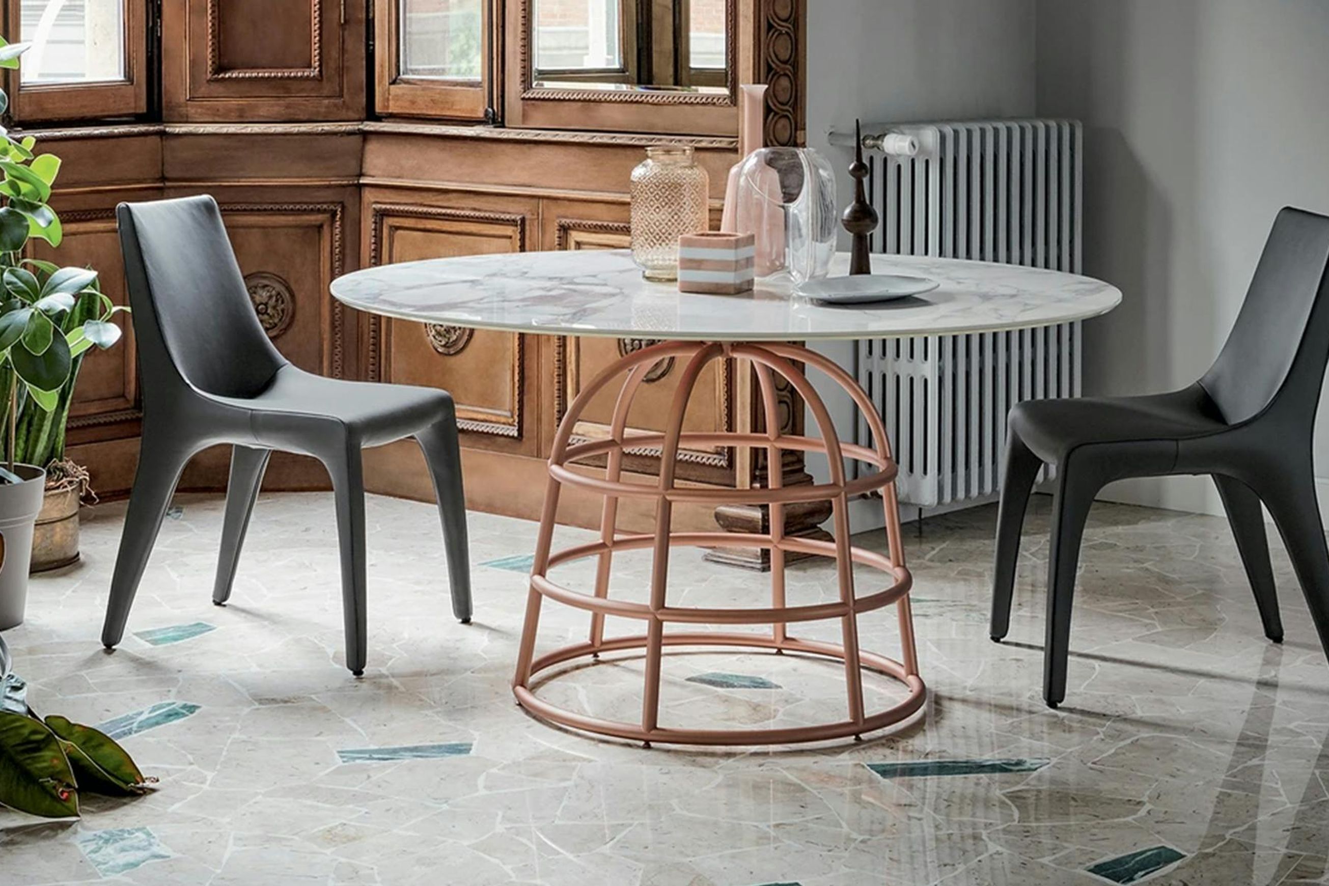 Tip Toe Dining Chair