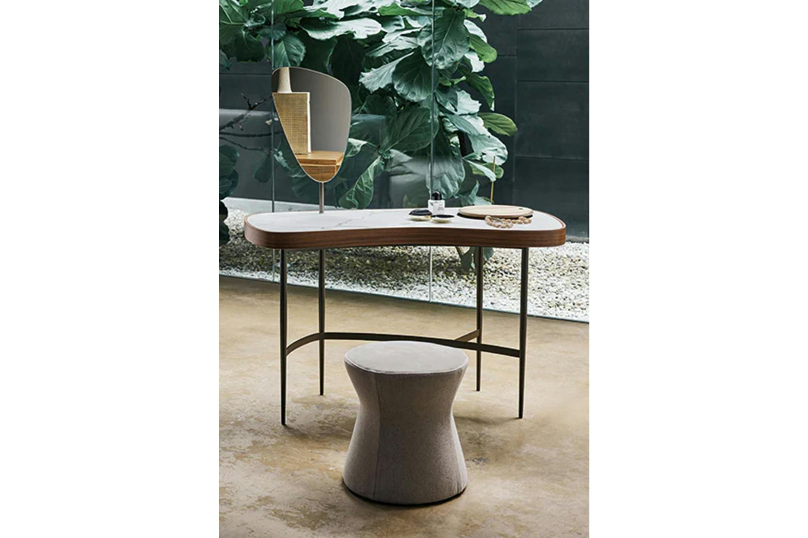 Venus Vanity Desk