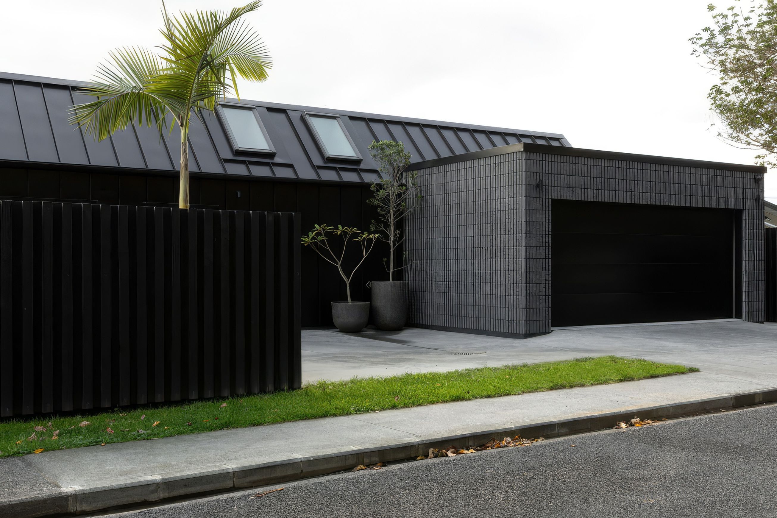 390 Fluted | Bricks