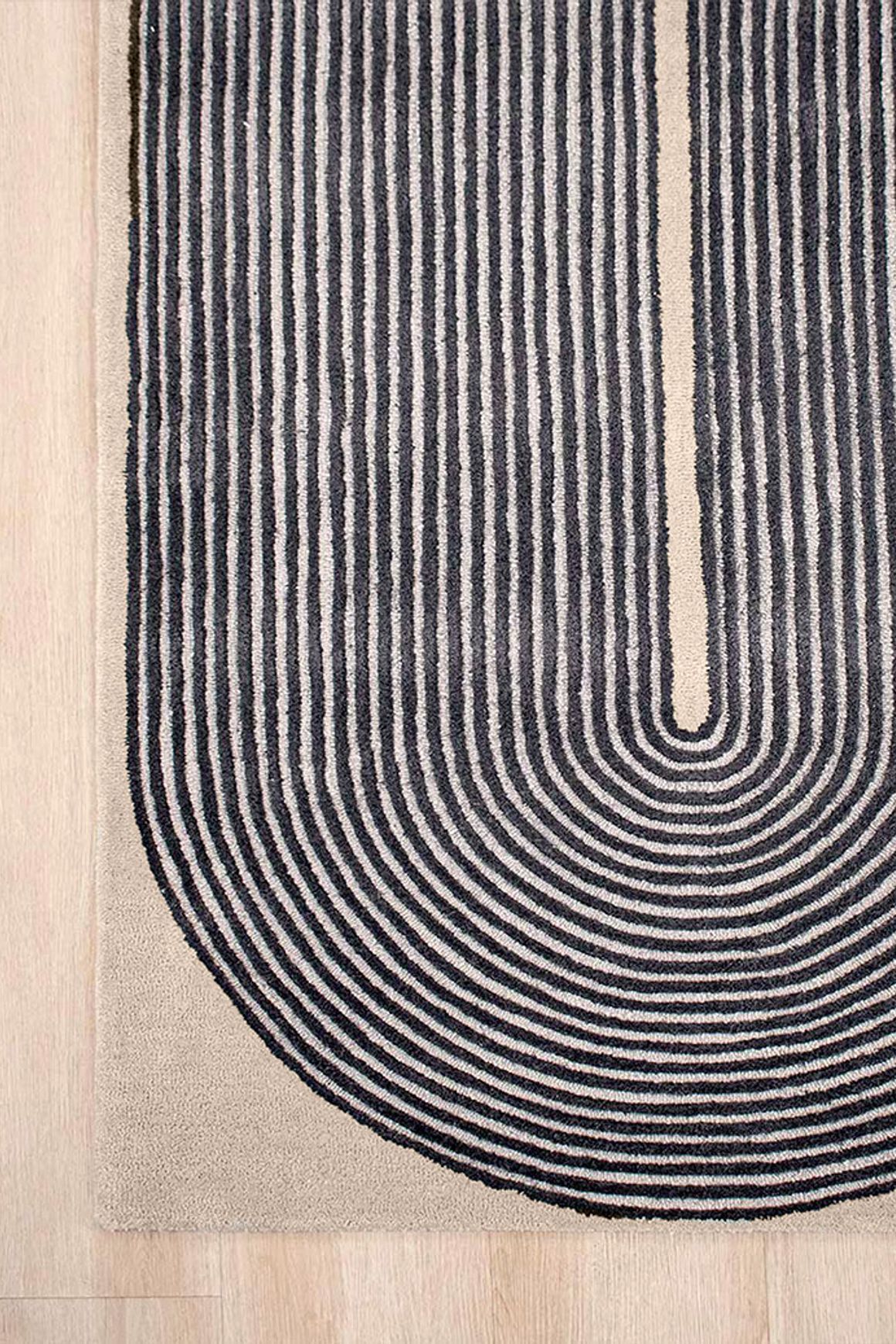 Viper Rug | Ink