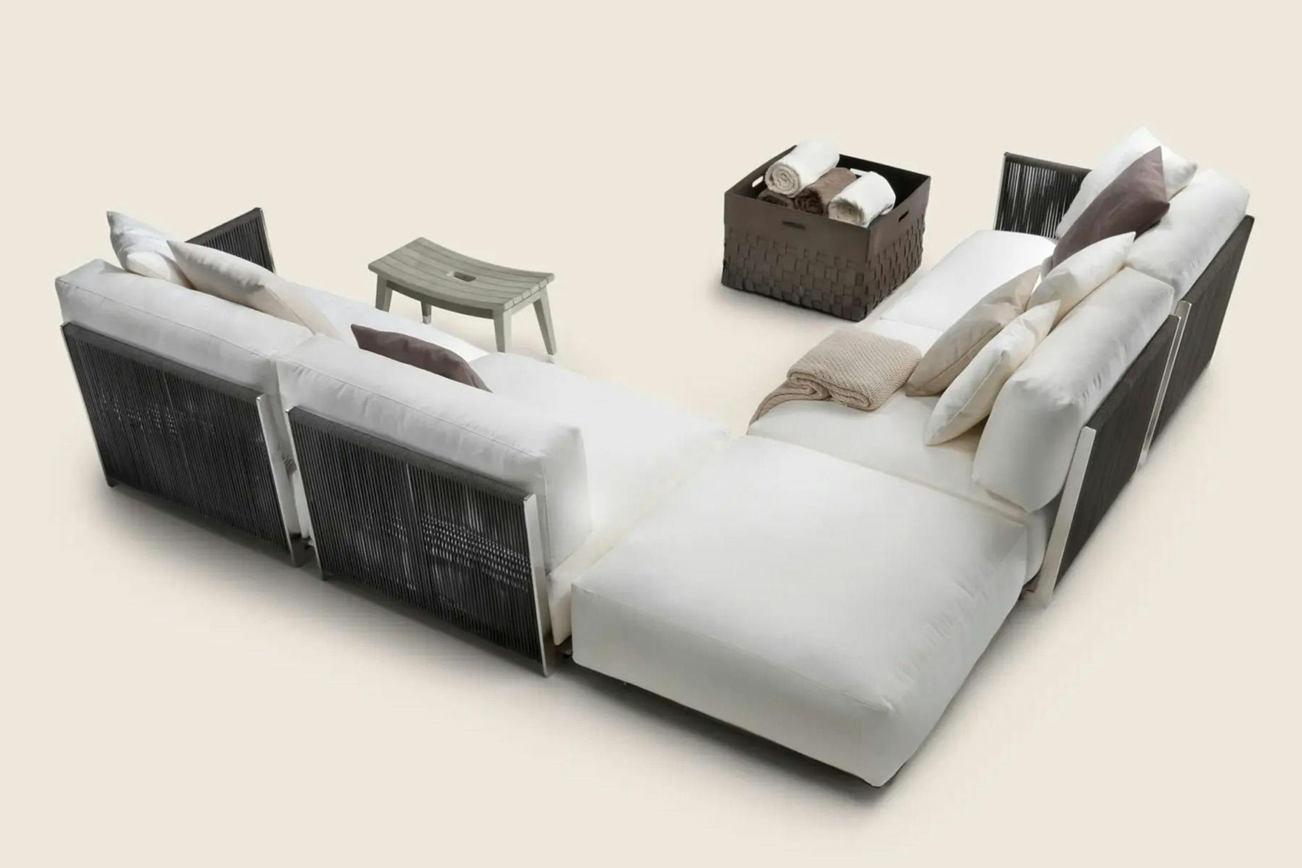 Vulcano Outdoor Sofa By Flexform