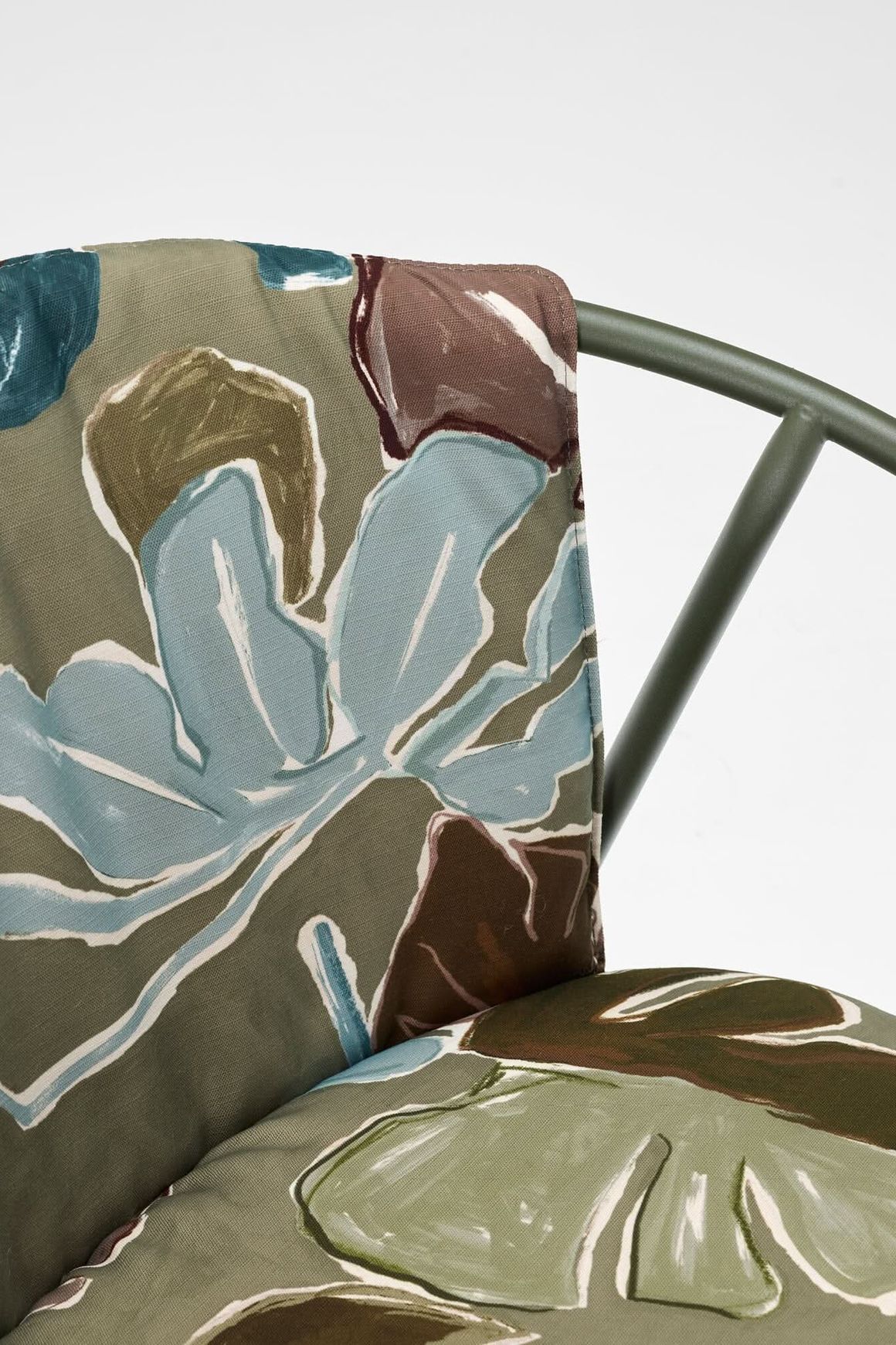 Wye Lounge Armchair