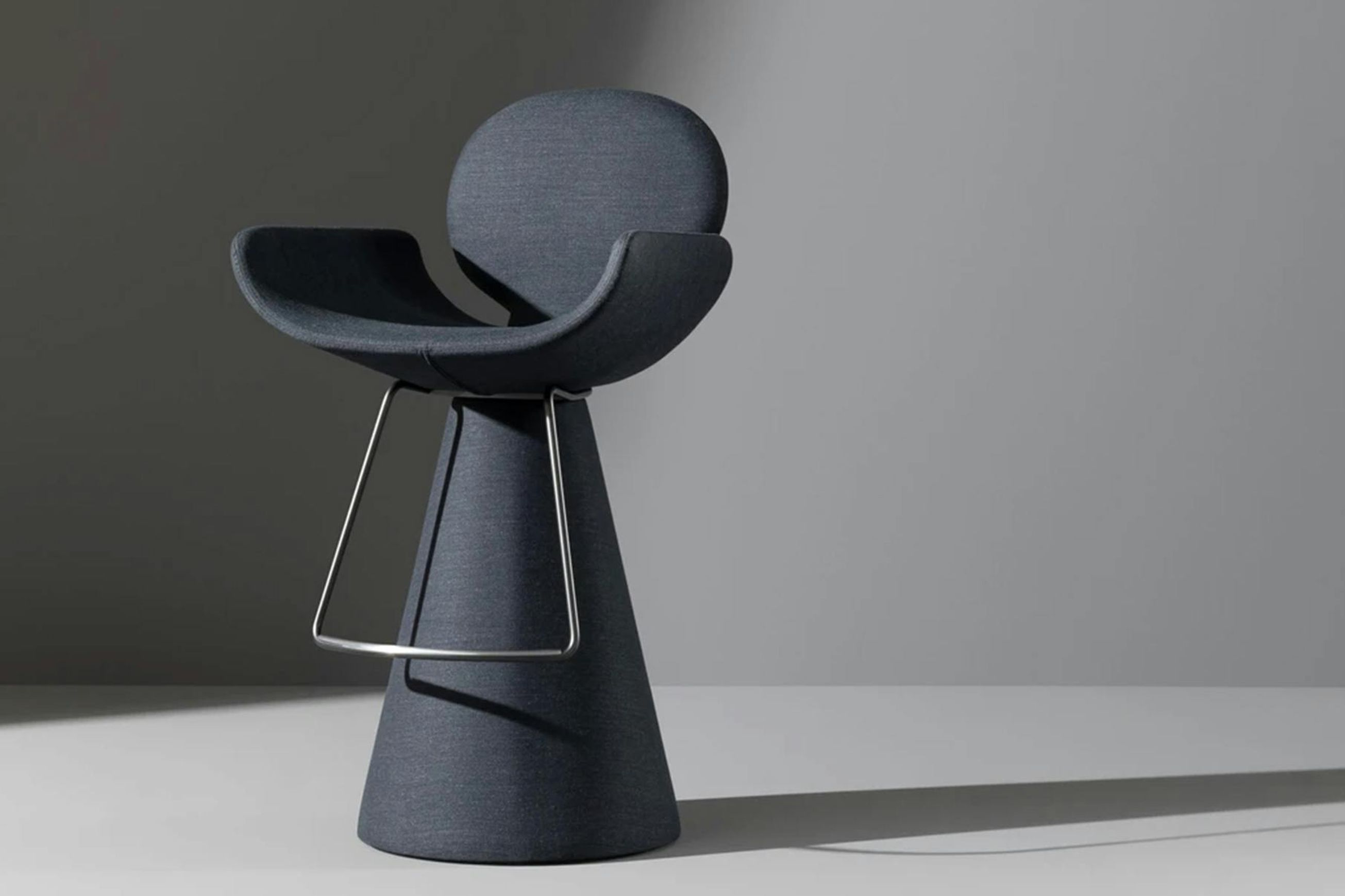 Youpi Too Stool