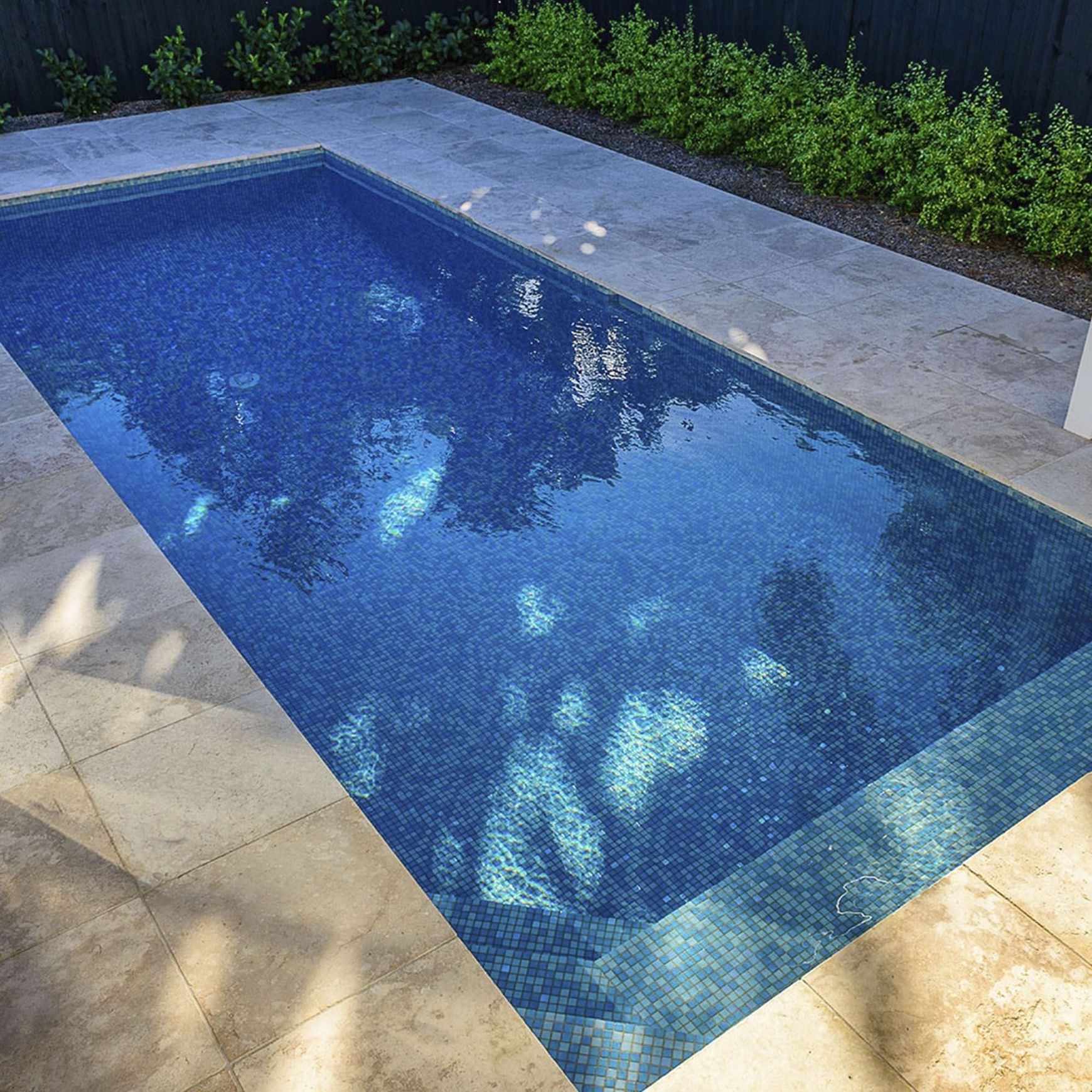 Aquila Mosaic Tile | Fosfo Collection by Ezarri
