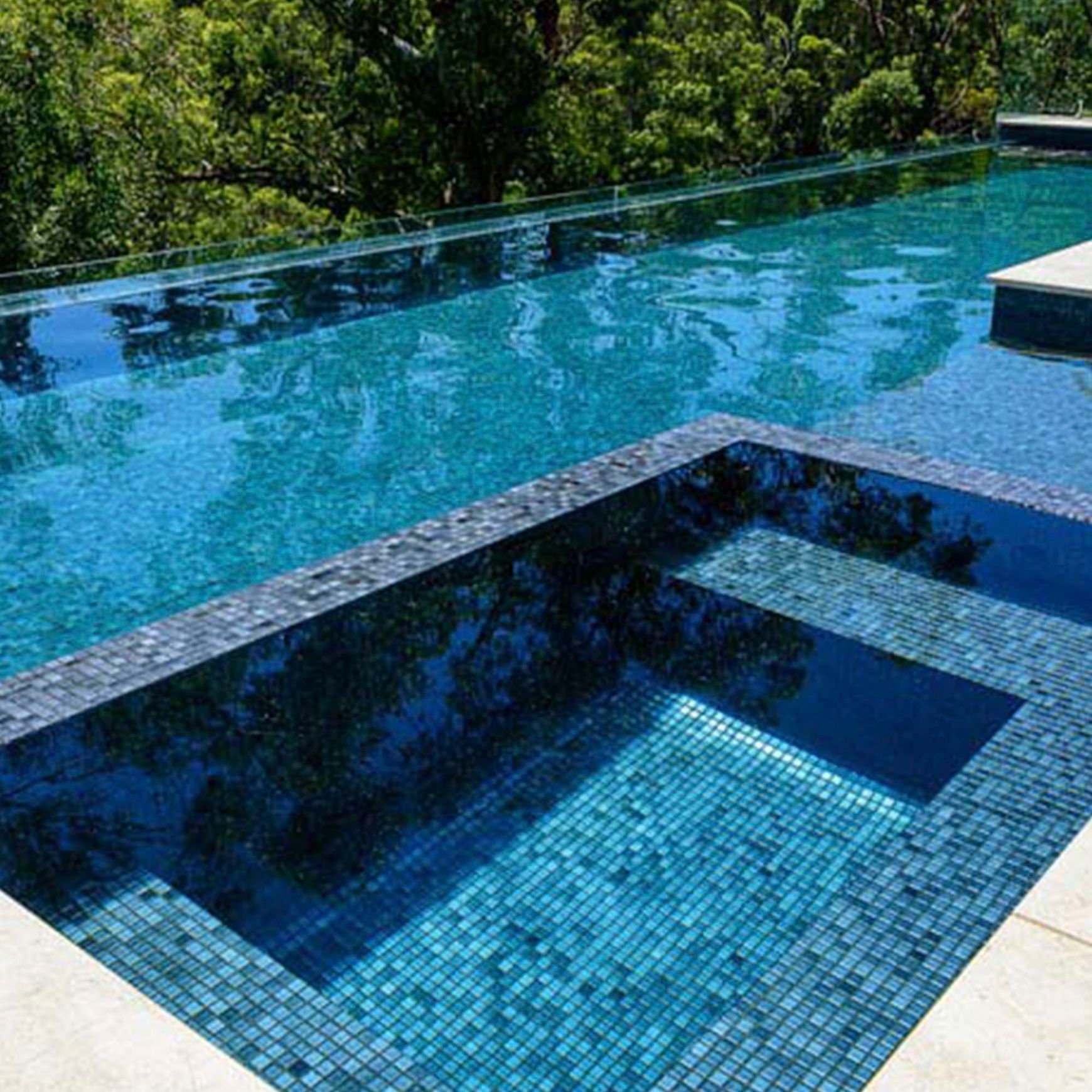 Space Ezarri Mosaic Collection