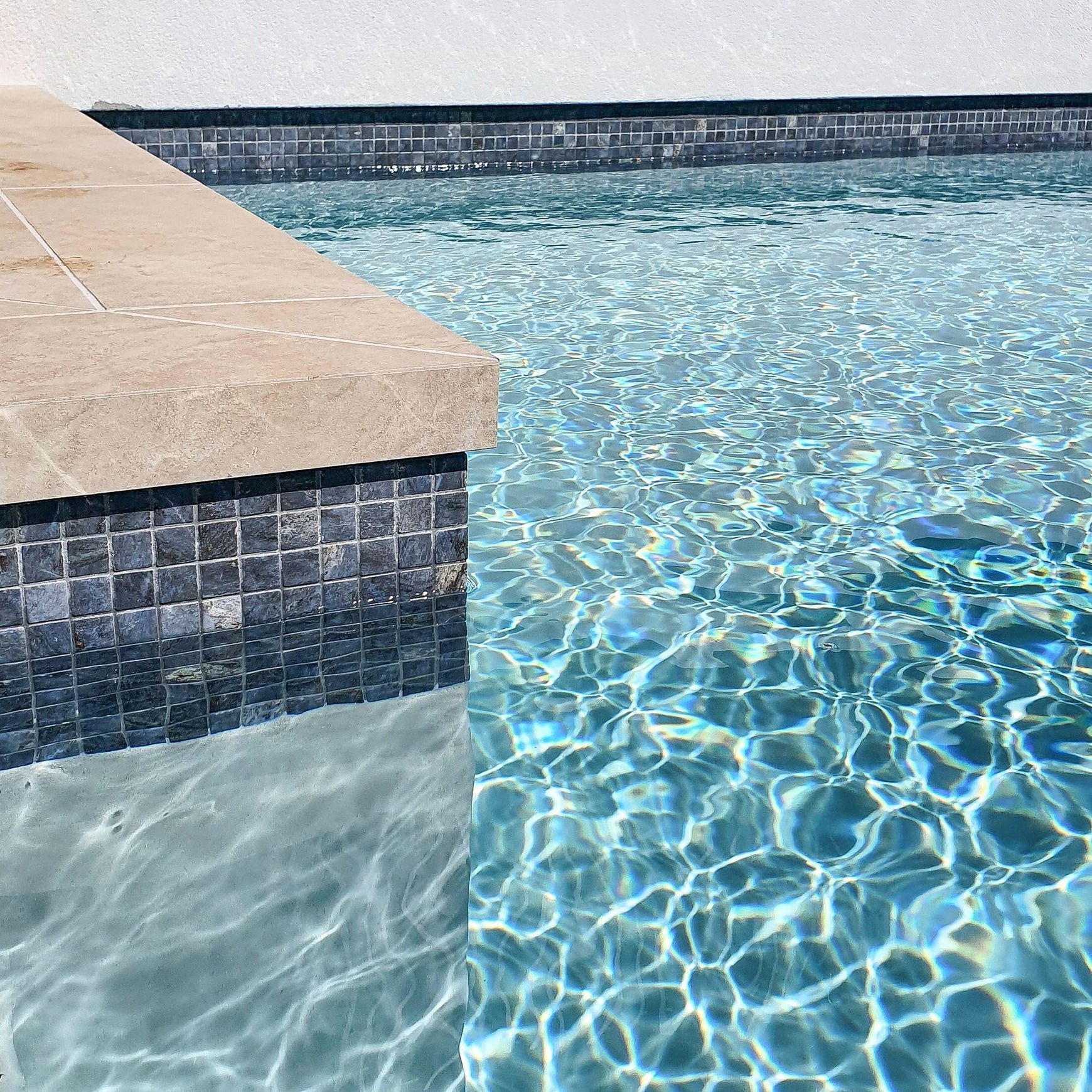 Dolerite Mosaic Tile | 50mm Zen Collection by Ezarri
